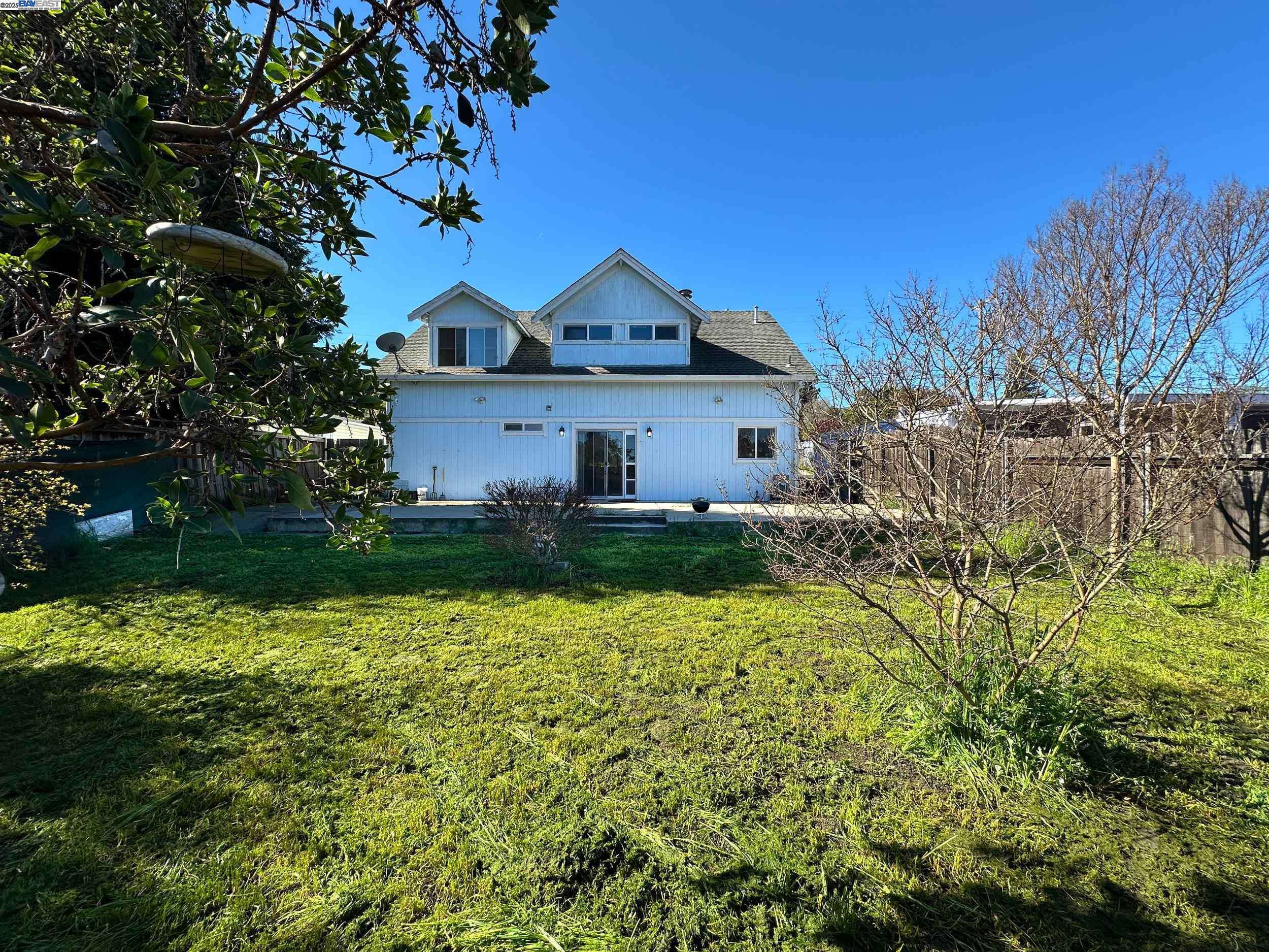 Detail Gallery Image 29 of 31 For 4661 Canyon Rd, El Sobrante,  CA 94803 - 3 Beds | 2 Baths