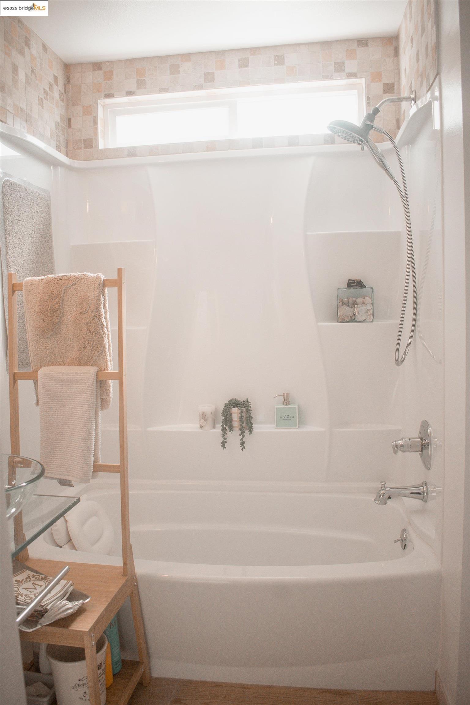 Detail Gallery Image 16 of 22 For 1080 San Miguel Road #127,  Concord,  CA 94518 - 2 Beds | 2 Baths