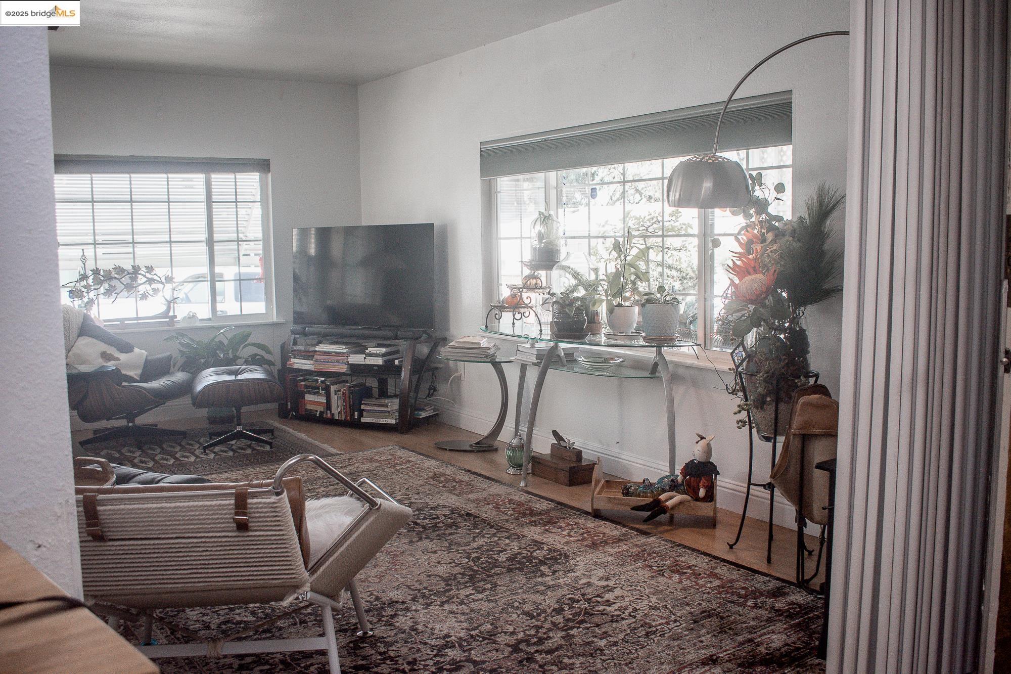Detail Gallery Image 3 of 22 For 1080 San Miguel Road #127,  Concord,  CA 94518 - 2 Beds | 2 Baths