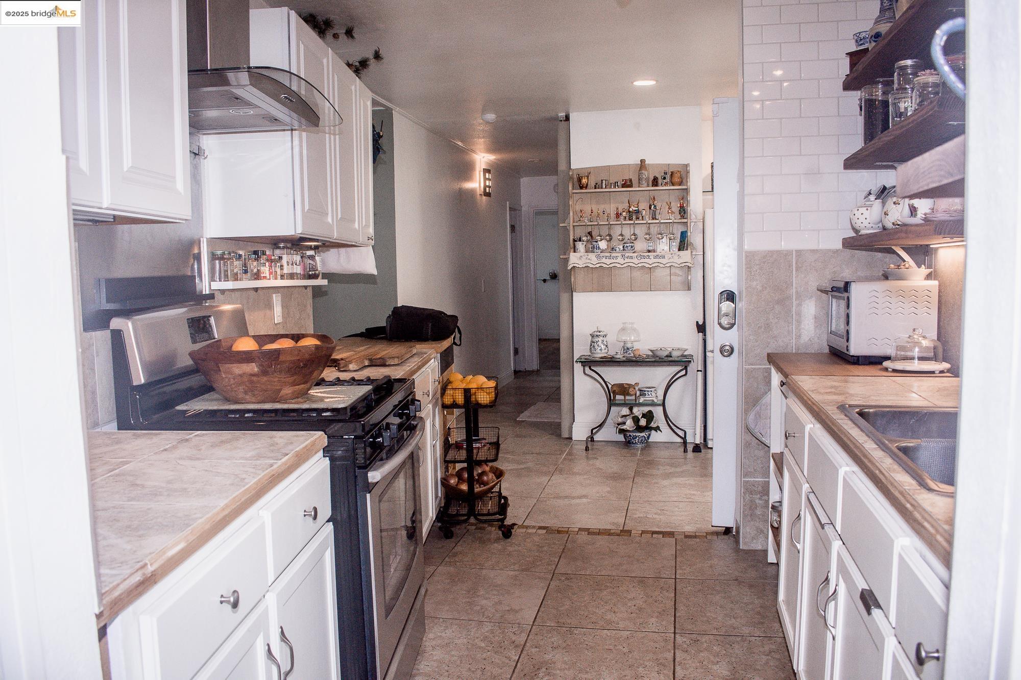 Detail Gallery Image 6 of 22 For 1080 San Miguel Road #127,  Concord,  CA 94518 - 2 Beds | 2 Baths