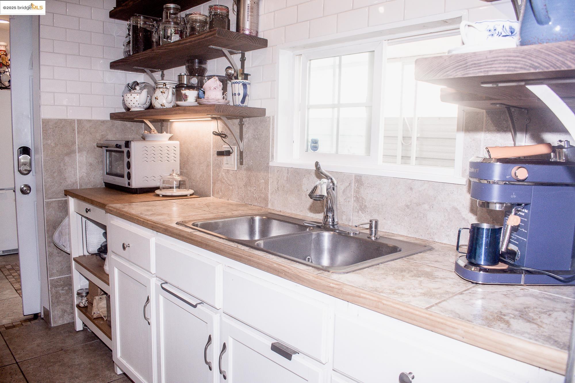 Detail Gallery Image 8 of 22 For 1080 San Miguel Road #127,  Concord,  CA 94518 - 2 Beds | 2 Baths