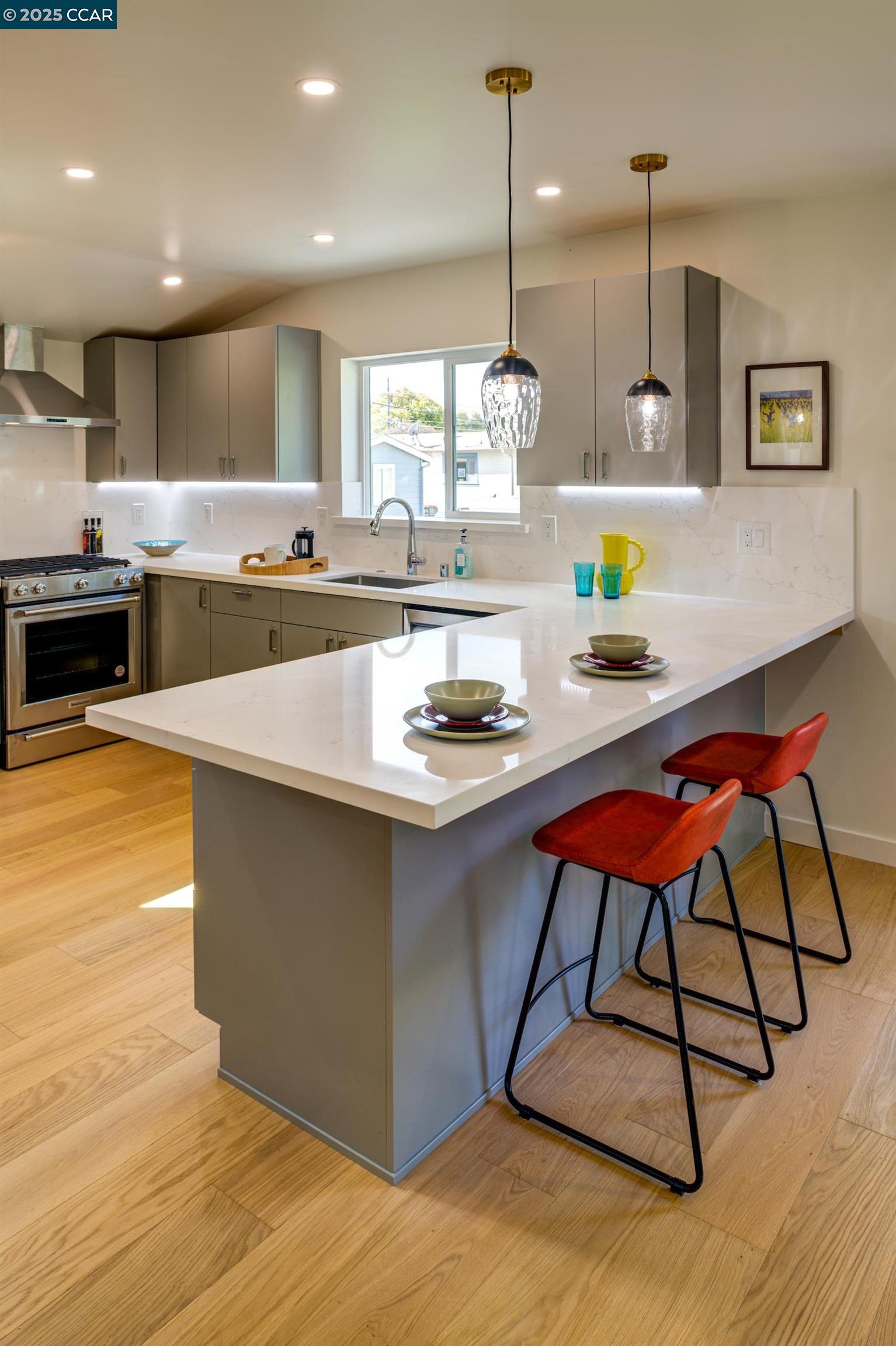 Detail Gallery Image 19 of 26 For 240 Garretson Ave, Rodeo,  CA 94572 - 4 Beds | 3 Baths
