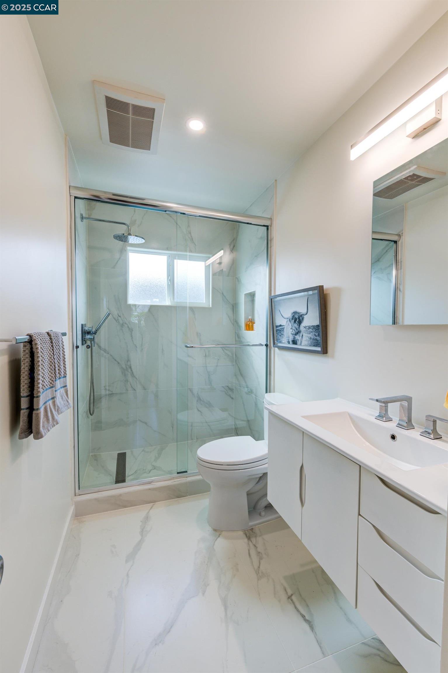 Detail Gallery Image 21 of 26 For 240 Garretson Ave, Rodeo,  CA 94572 - 4 Beds | 3 Baths