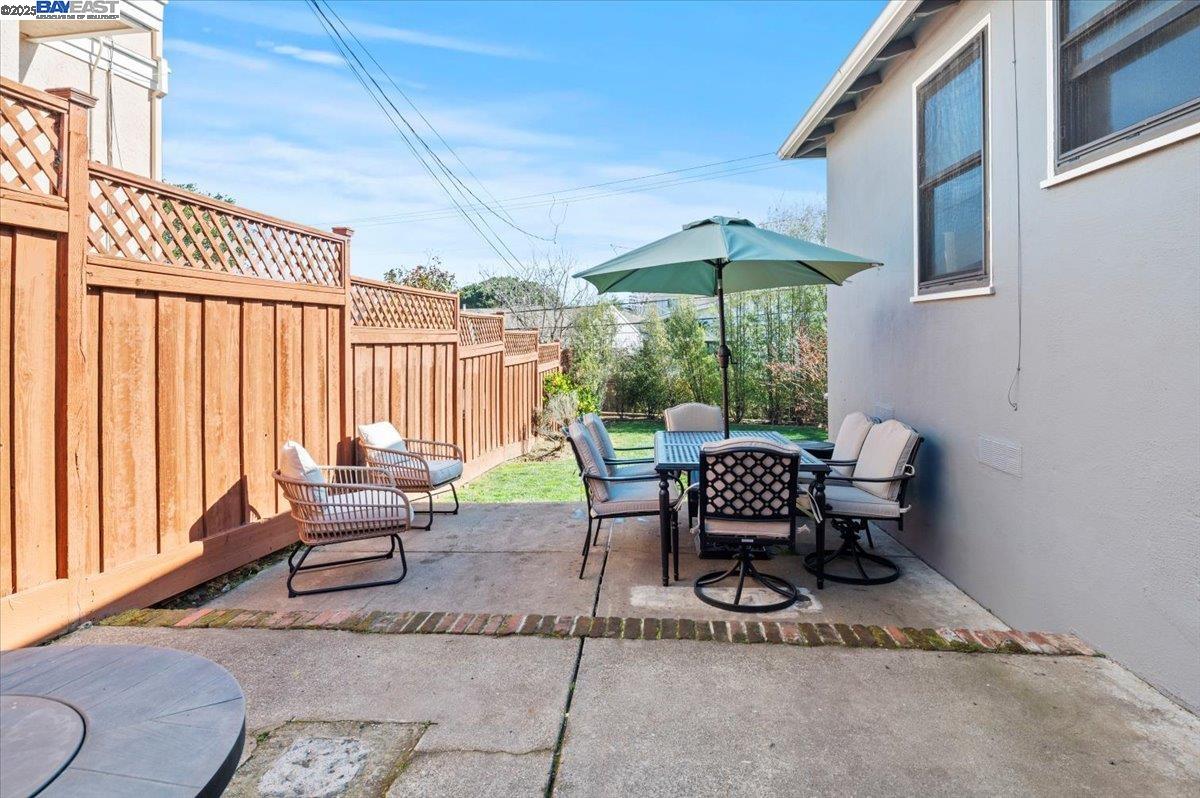 Detail Gallery Image 13 of 60 For 762 Chestnut Ave, San Bruno,  CA 94066 - 3 Beds | 2 Baths