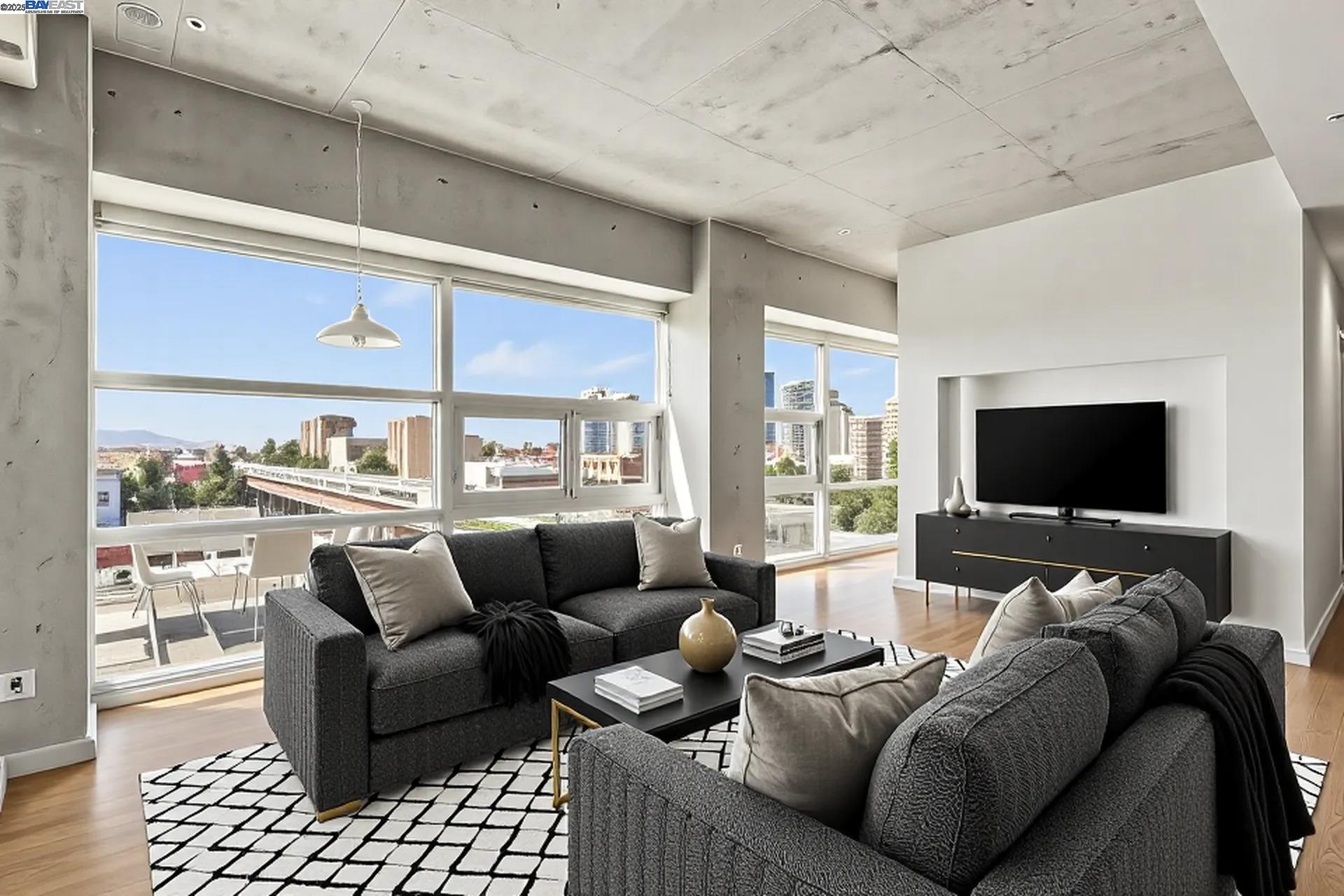 More Details about MLS # 41092381 : 428 ALICE ST # 822