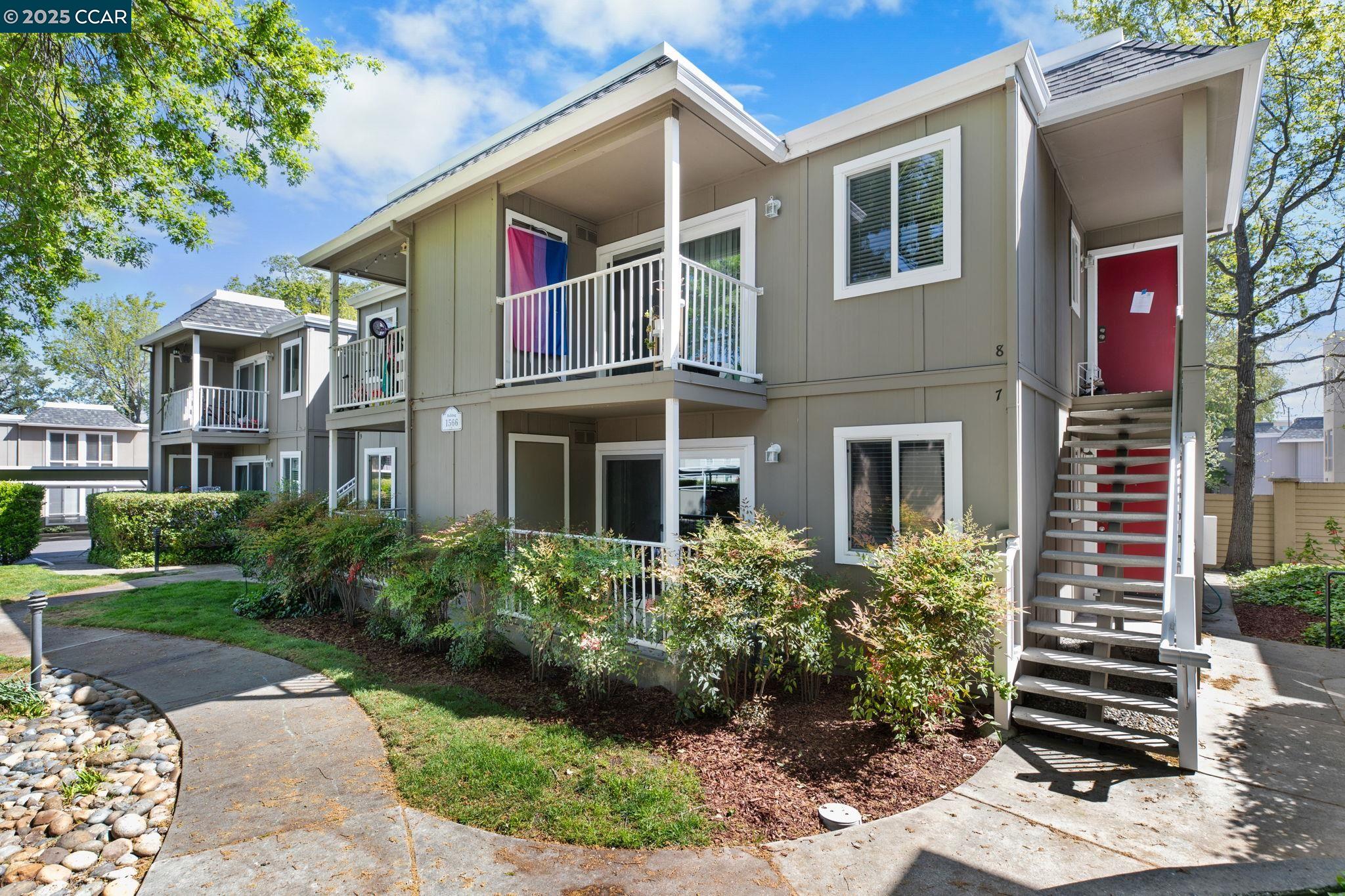 Detail Gallery Image 1 of 1 For 1566 Sunnyvale Ave #7,  Walnut Creek,  CA 94597 - 2 Beds | 1 Baths