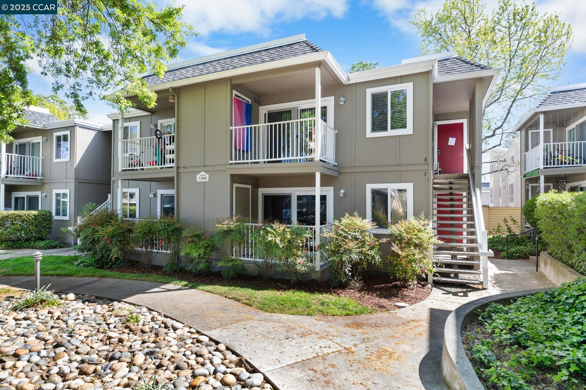 Photo #2: 41092390 Listing 