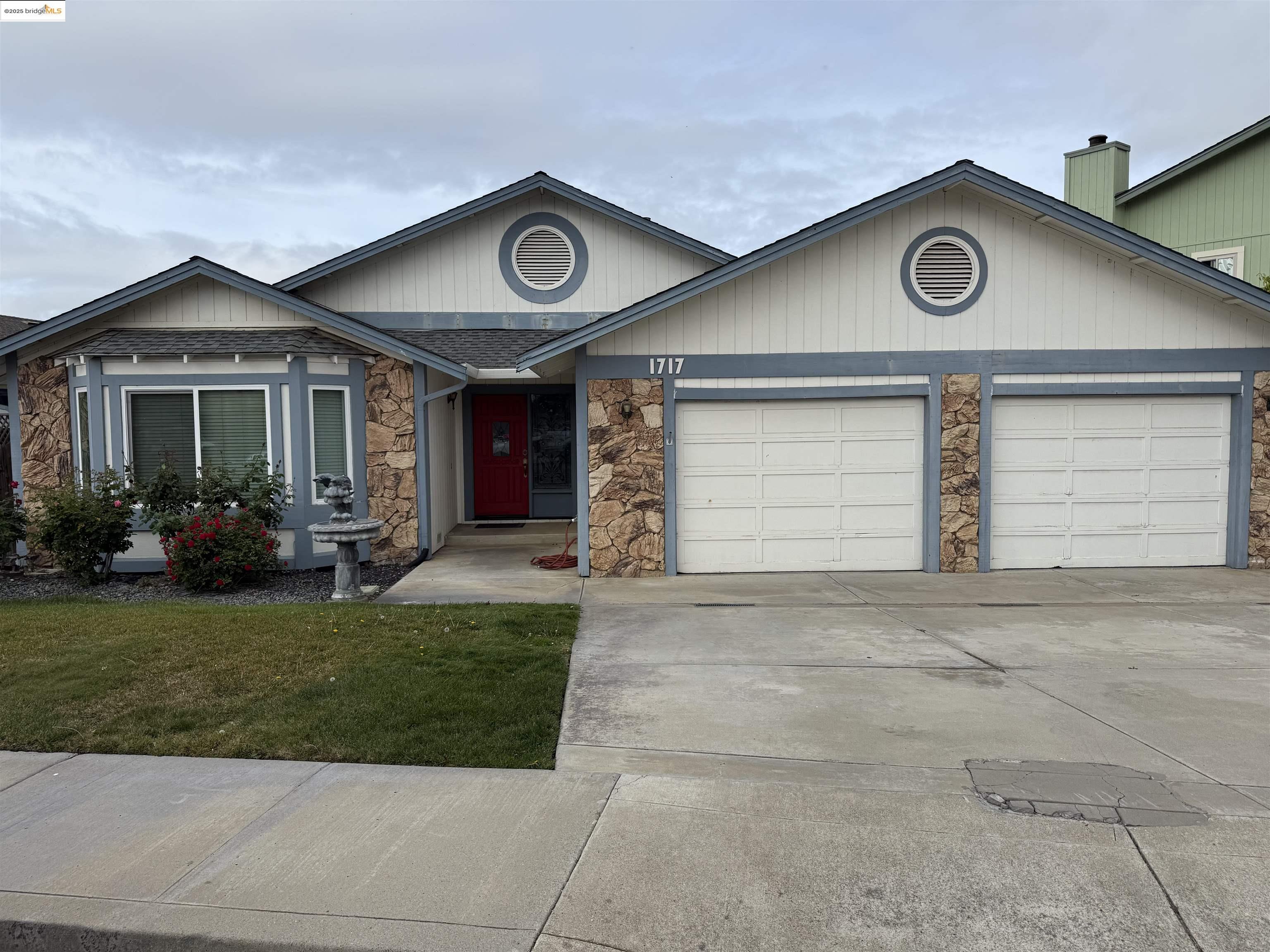 Detail Gallery Image 1 of 1 For 1717 Dolphin Place, Discovery Bay,  CA 94505-9999 - 3 Beds | 2/1 Baths