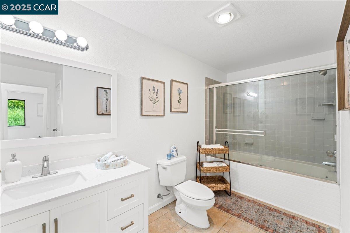Detail Gallery Image 24 of 45 For 2266 Bristlecone Dr, Richmond,  CA 94803 - 3 Beds | 2 Baths