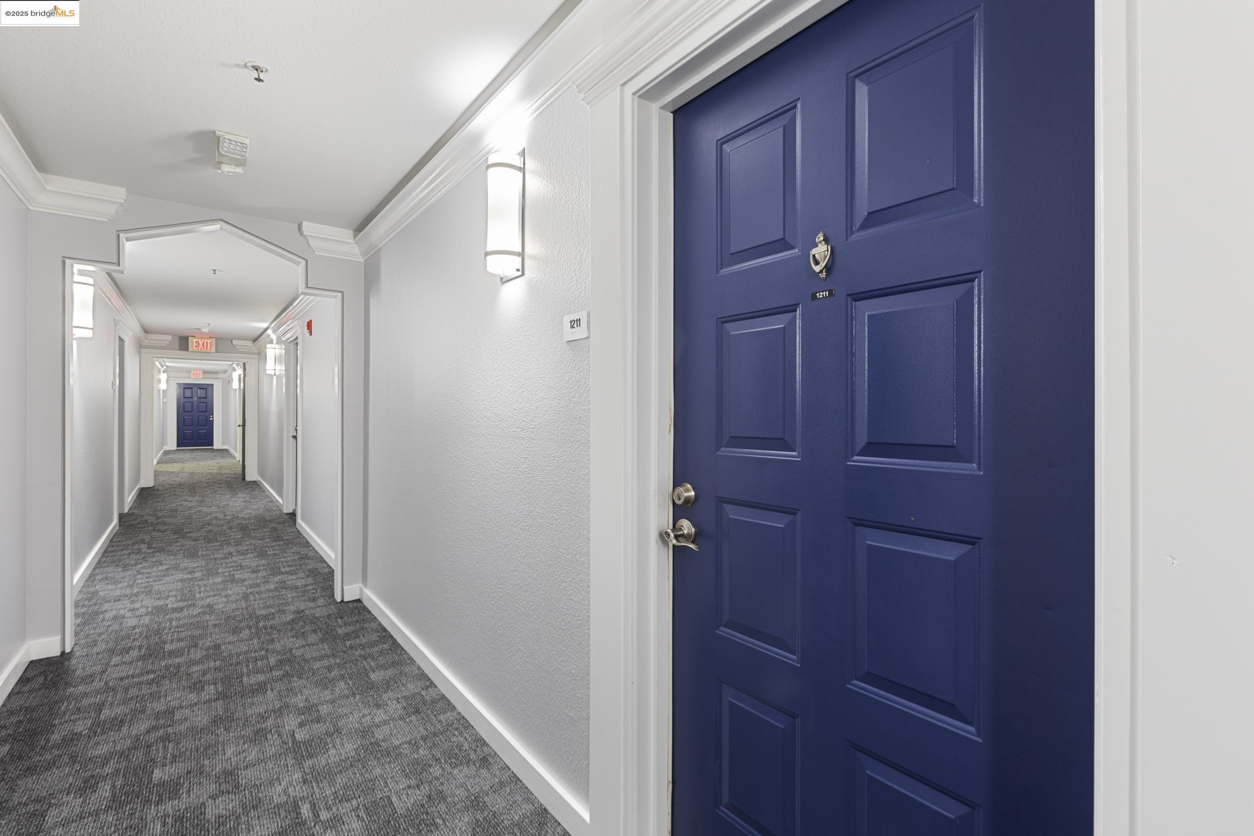 Detail Gallery Image 13 of 38 For 6400 Christie Avenue #1211,  Emeryville,  CA 92608-1011 - 0 Beds | 1 Baths