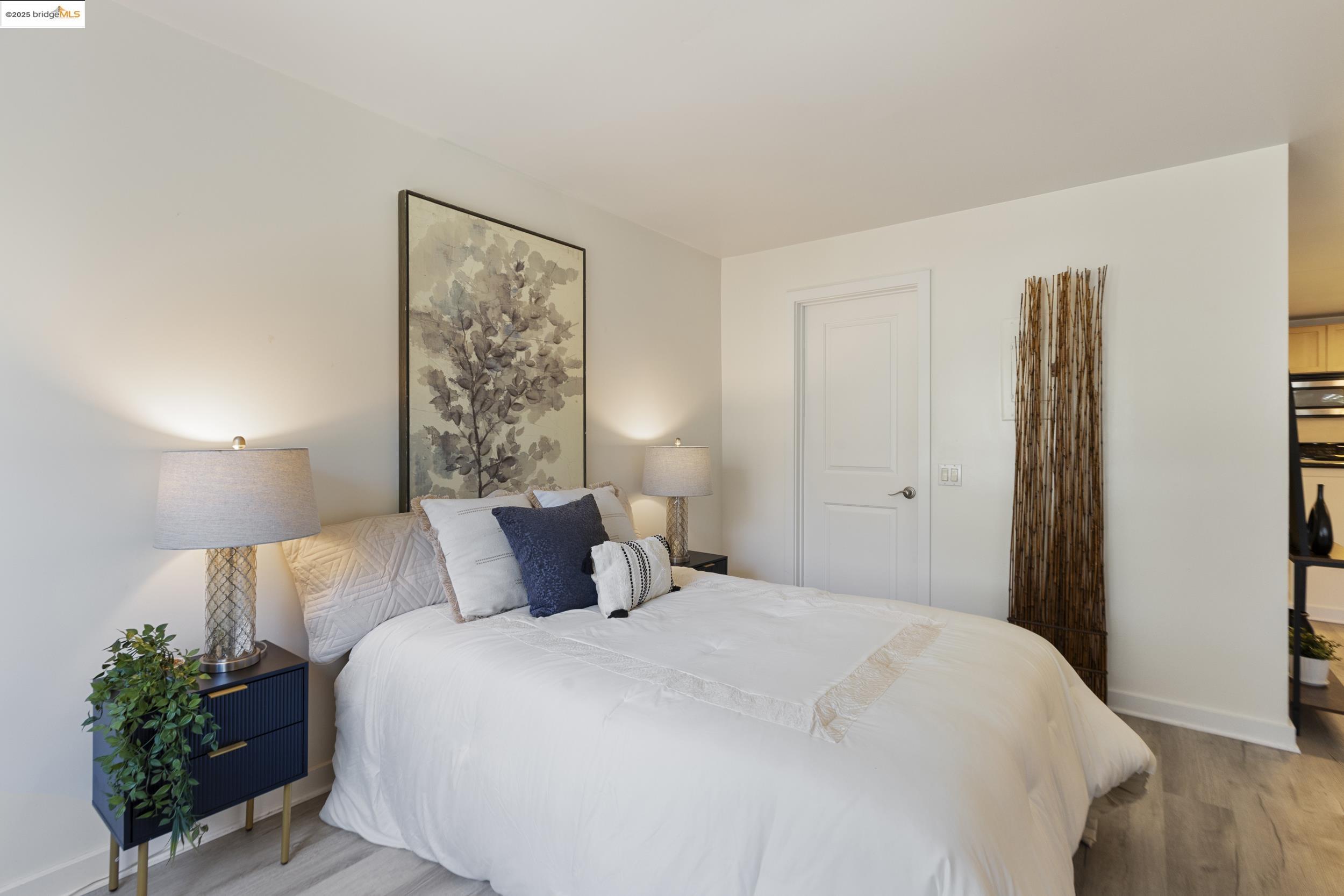 Detail Gallery Image 22 of 38 For 6400 Christie Avenue #1211,  Emeryville,  CA 92608-1011 - 0 Beds | 1 Baths