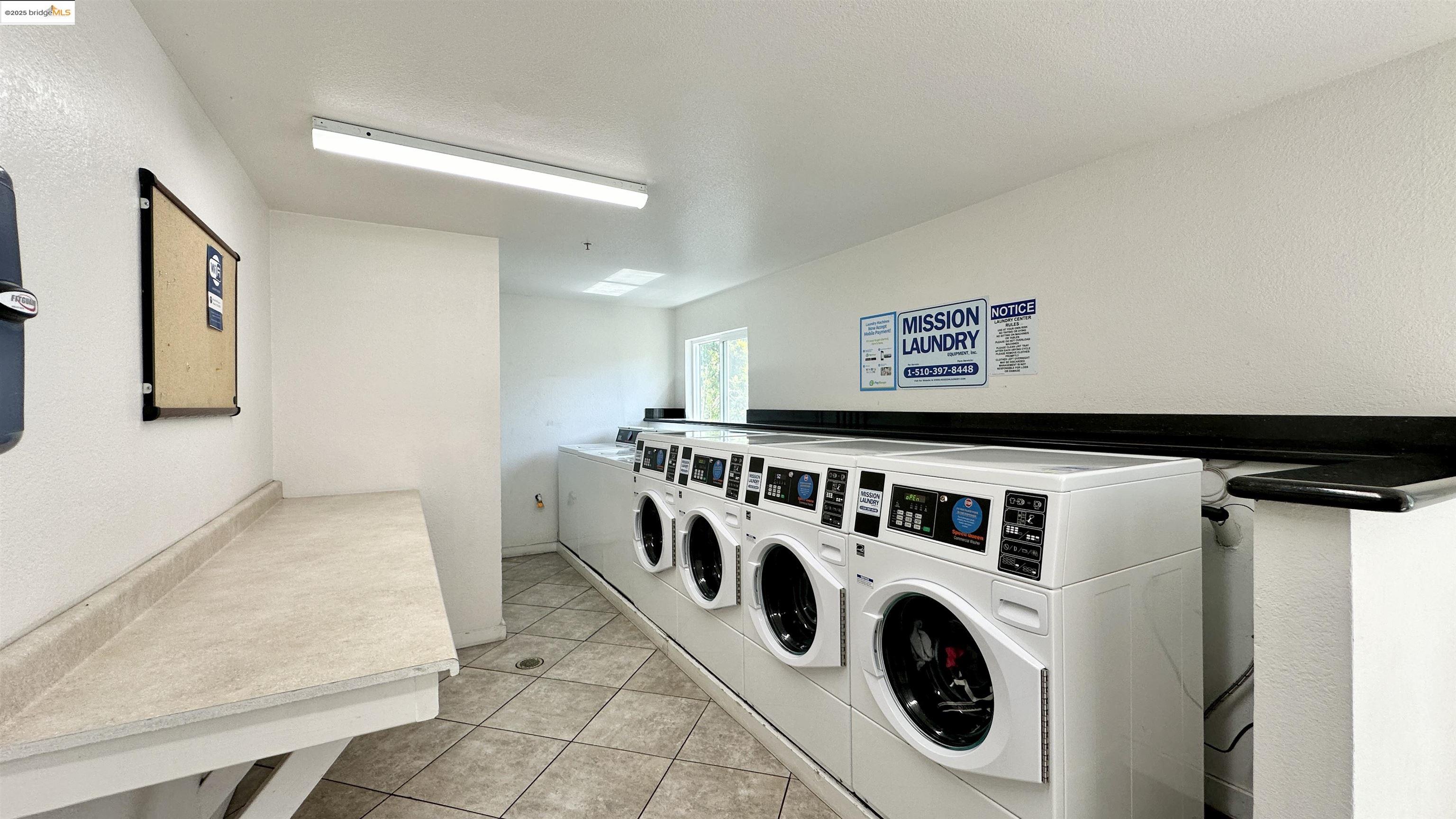 Detail Gallery Image 25 of 38 For 6400 Christie Avenue #1211,  Emeryville,  CA 92608-1011 - 0 Beds | 1 Baths