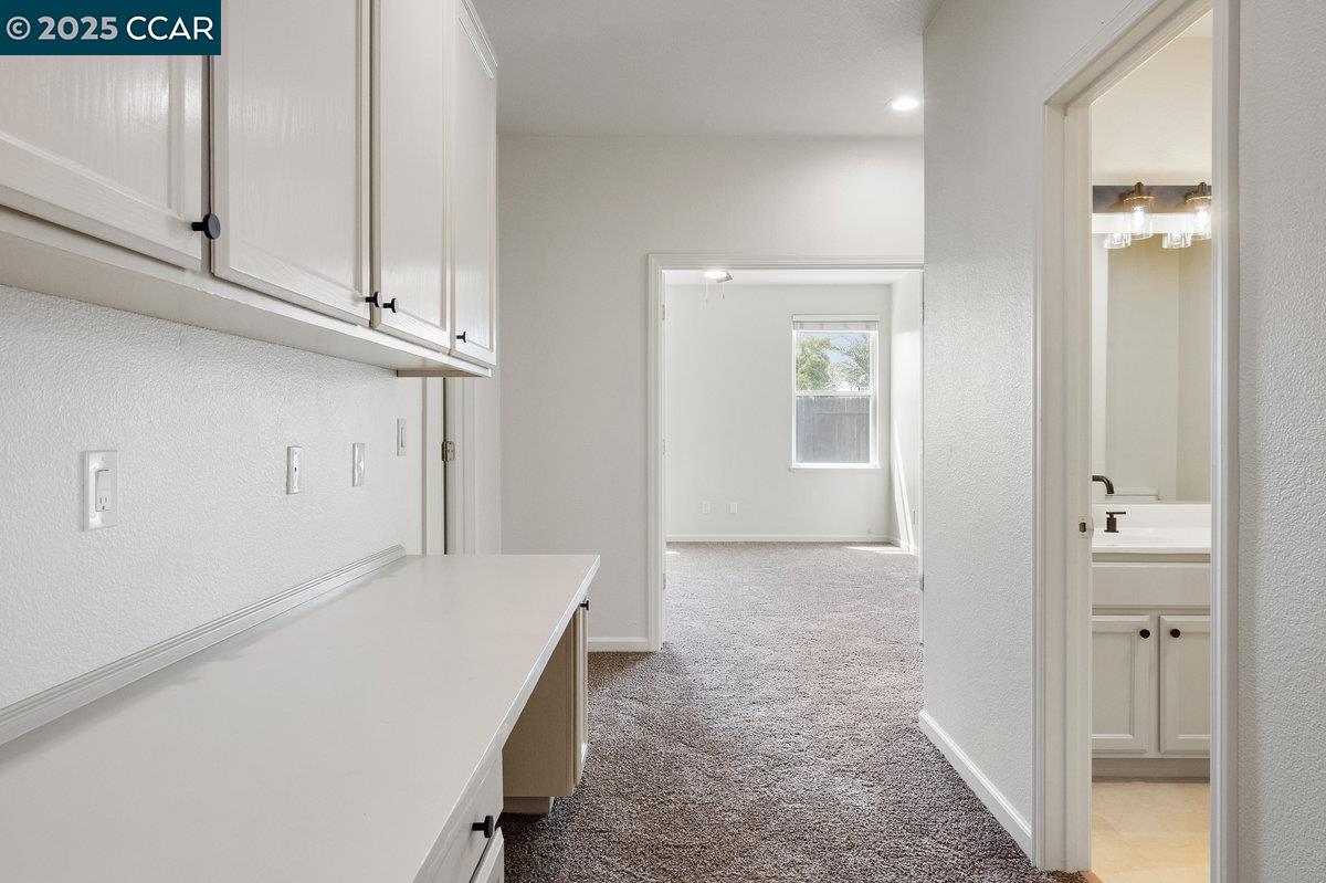Detail Gallery Image 11 of 20 For 1499 Cindy Way, Tracy,  CA 95377 - 4 Beds | 2 Baths