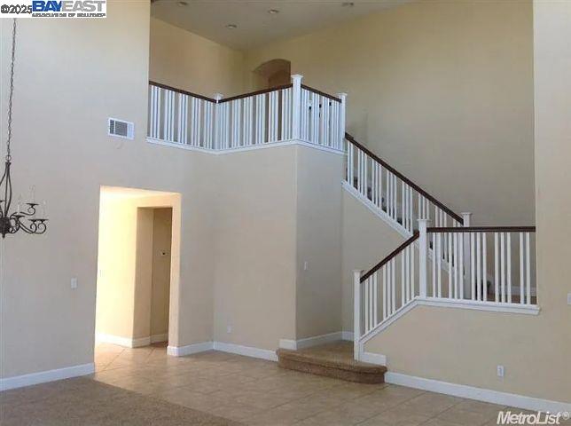 Detail Gallery Image 3 of 9 For 15991 Covered Bridge Way, Lathrop,  CA 95330 - 4 Beds | 3 Baths