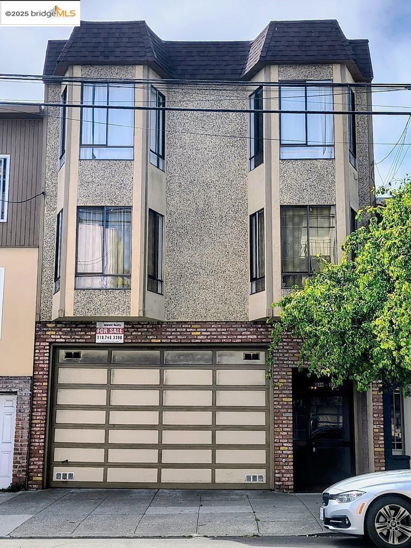 Detail Gallery Image 1 of 10 For 369-371 21st Ave, San Francisco,  CA 94121 - – Beds | – Baths