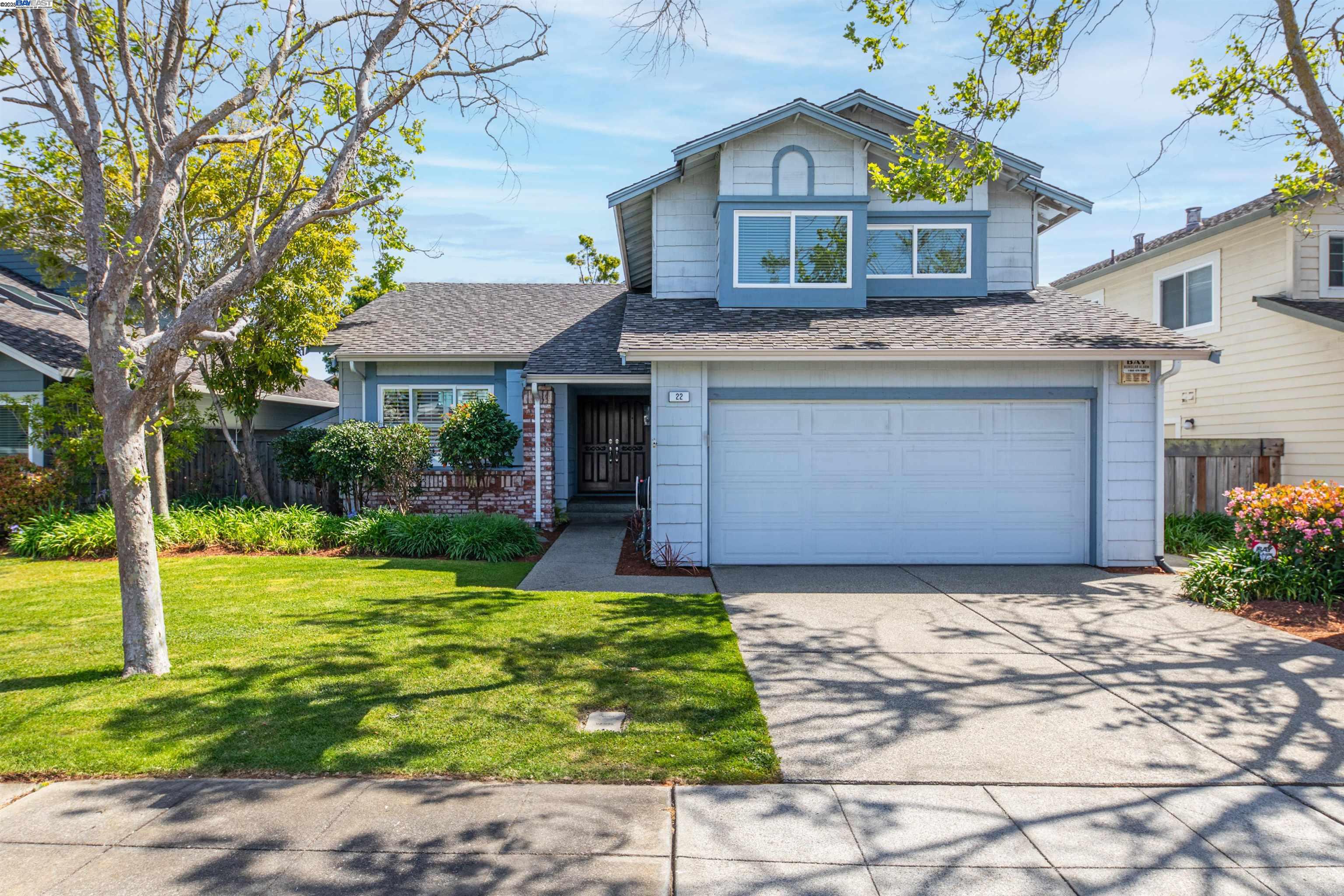 Detail Gallery Image 1 of 1 For 22 Shannon Circle, Alameda,  CA 94502 - 4 Beds | 3 Baths