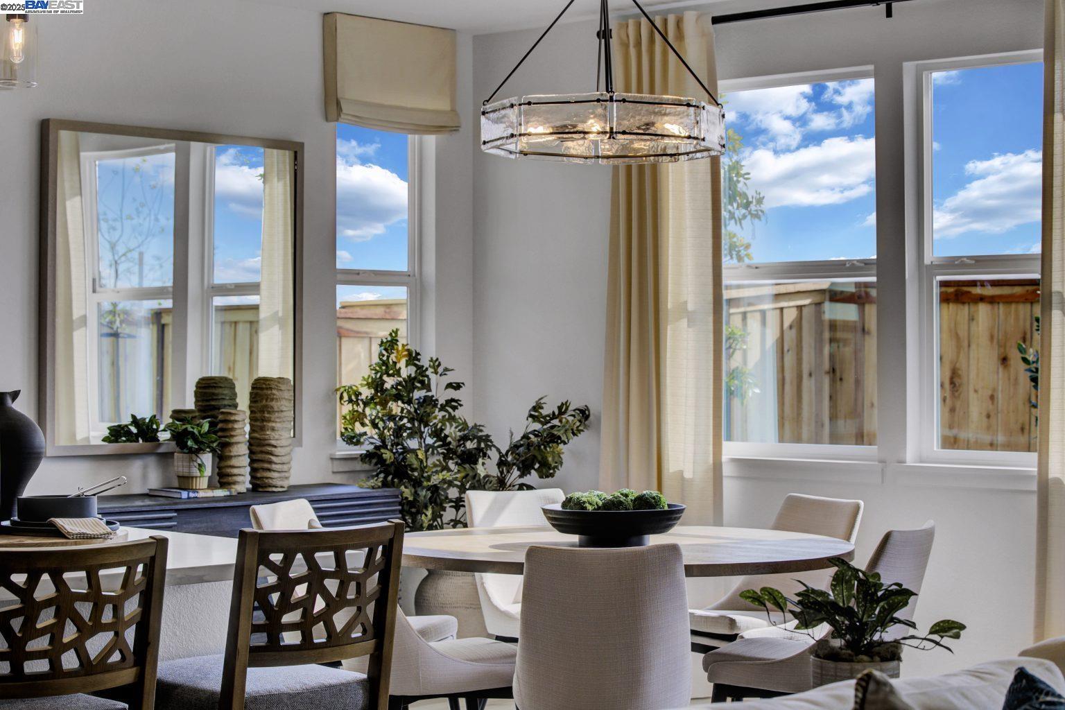 Detail Gallery Image 13 of 35 For 1378 N Capri Lane, Mountain House,  CA 95391 - 5 Beds | 4 Baths
