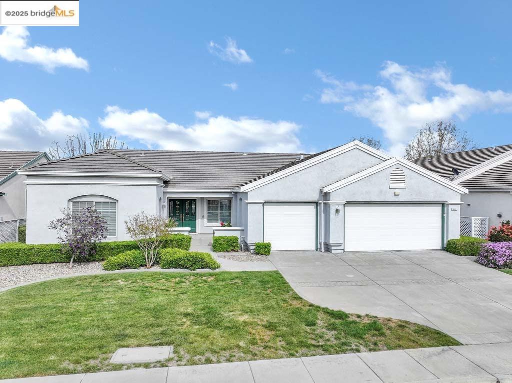 Front Image Thumbnail for EB41092459