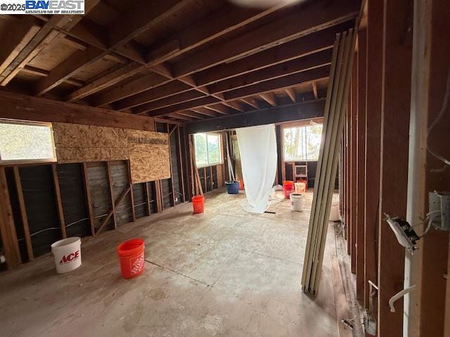 Detail Gallery Image 11 of 34 For 4490 Arcadia Ave, Oakland,  CA 94602 - 5 Beds | 3 Baths