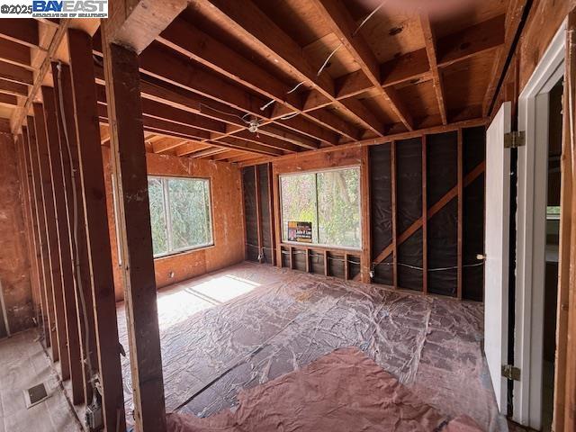 Detail Gallery Image 16 of 34 For 4490 Arcadia Ave, Oakland,  CA 94602 - 5 Beds | 3 Baths