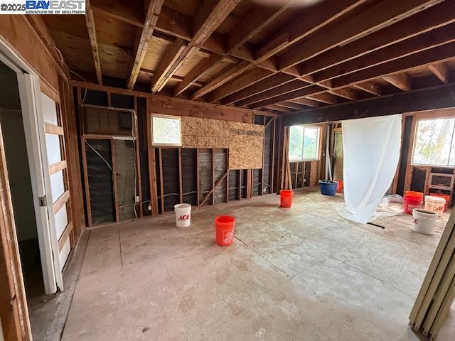 Detail Gallery Image 10 of 34 For 4490 Arcadia Ave, Oakland,  CA 94602 - 5 Beds | 3 Baths