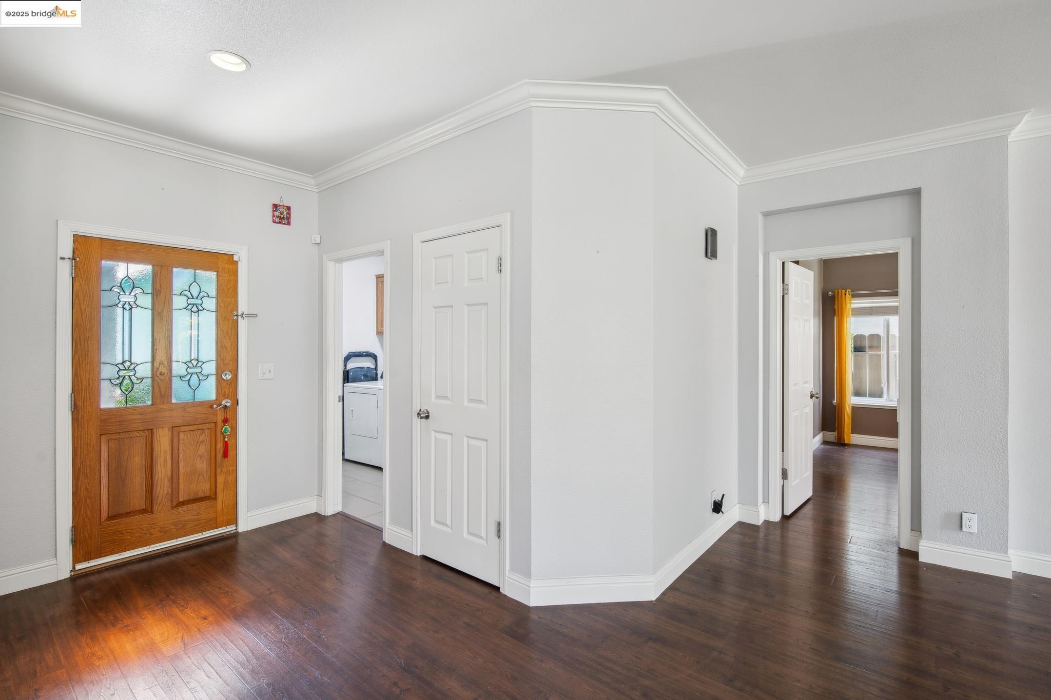 Detail Gallery Image 5 of 31 For 2635 Briarcliff Dr, Riverbank,  CA 95367 - 4 Beds | 2 Baths