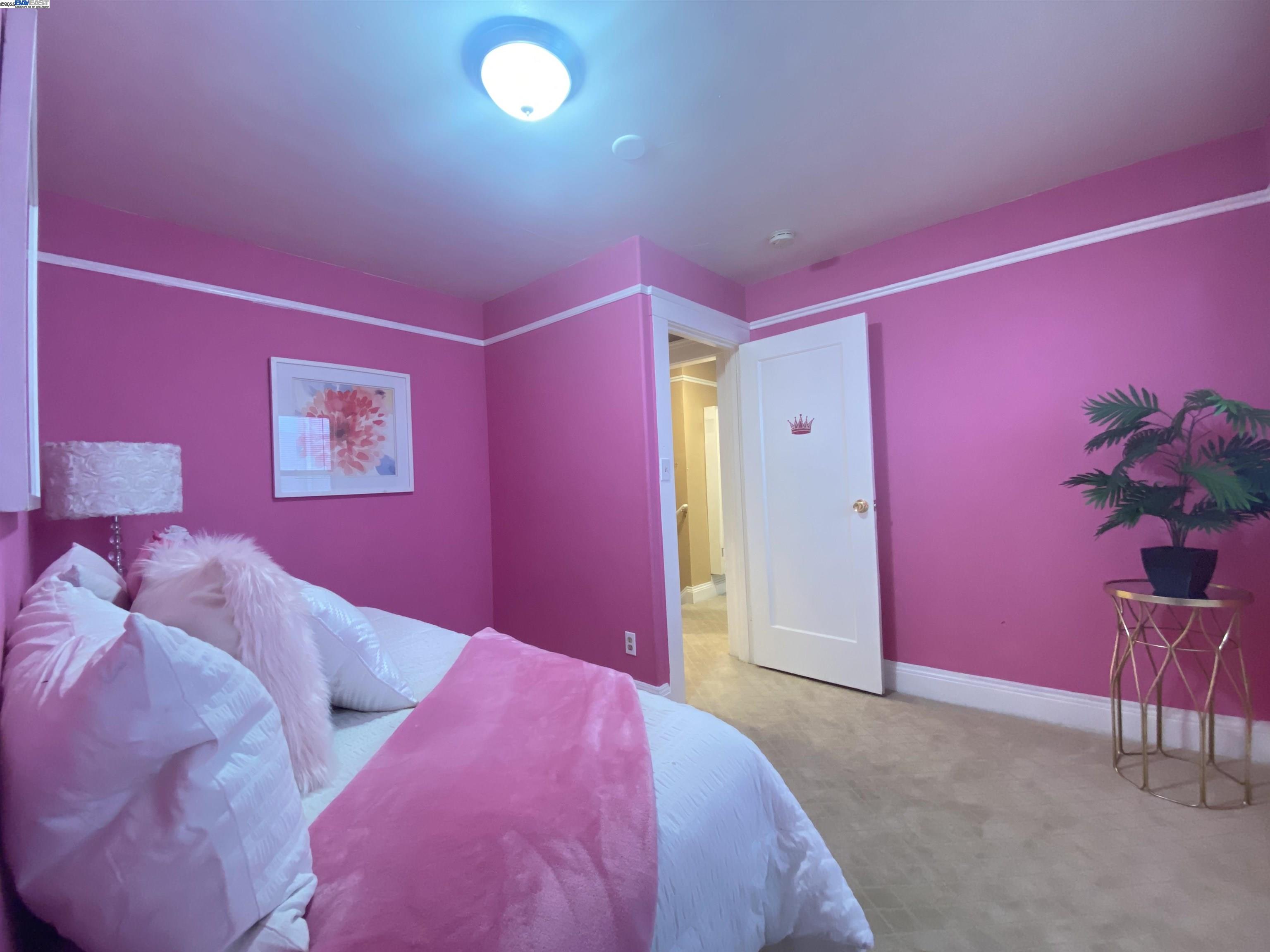 property-img