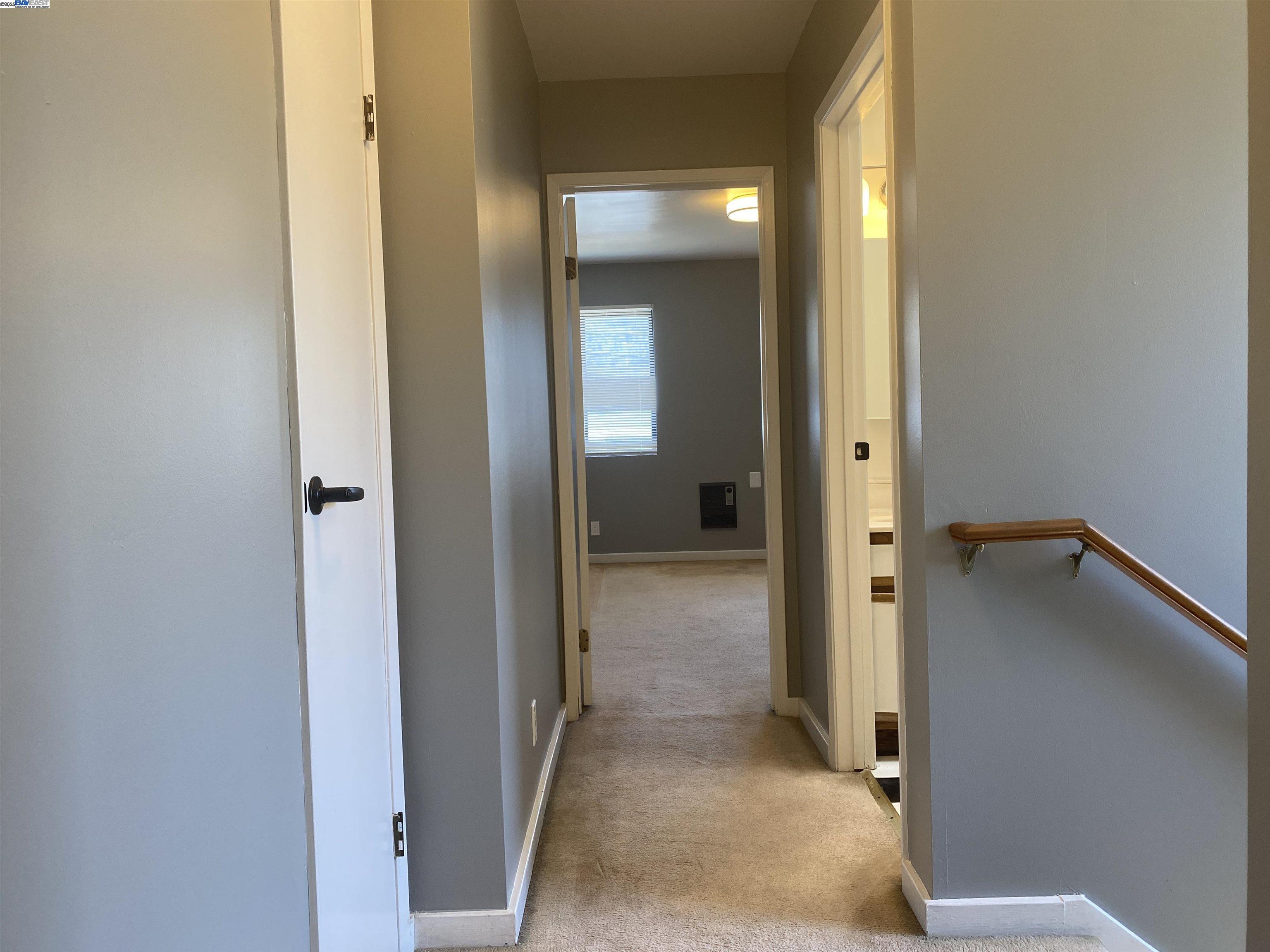property-img