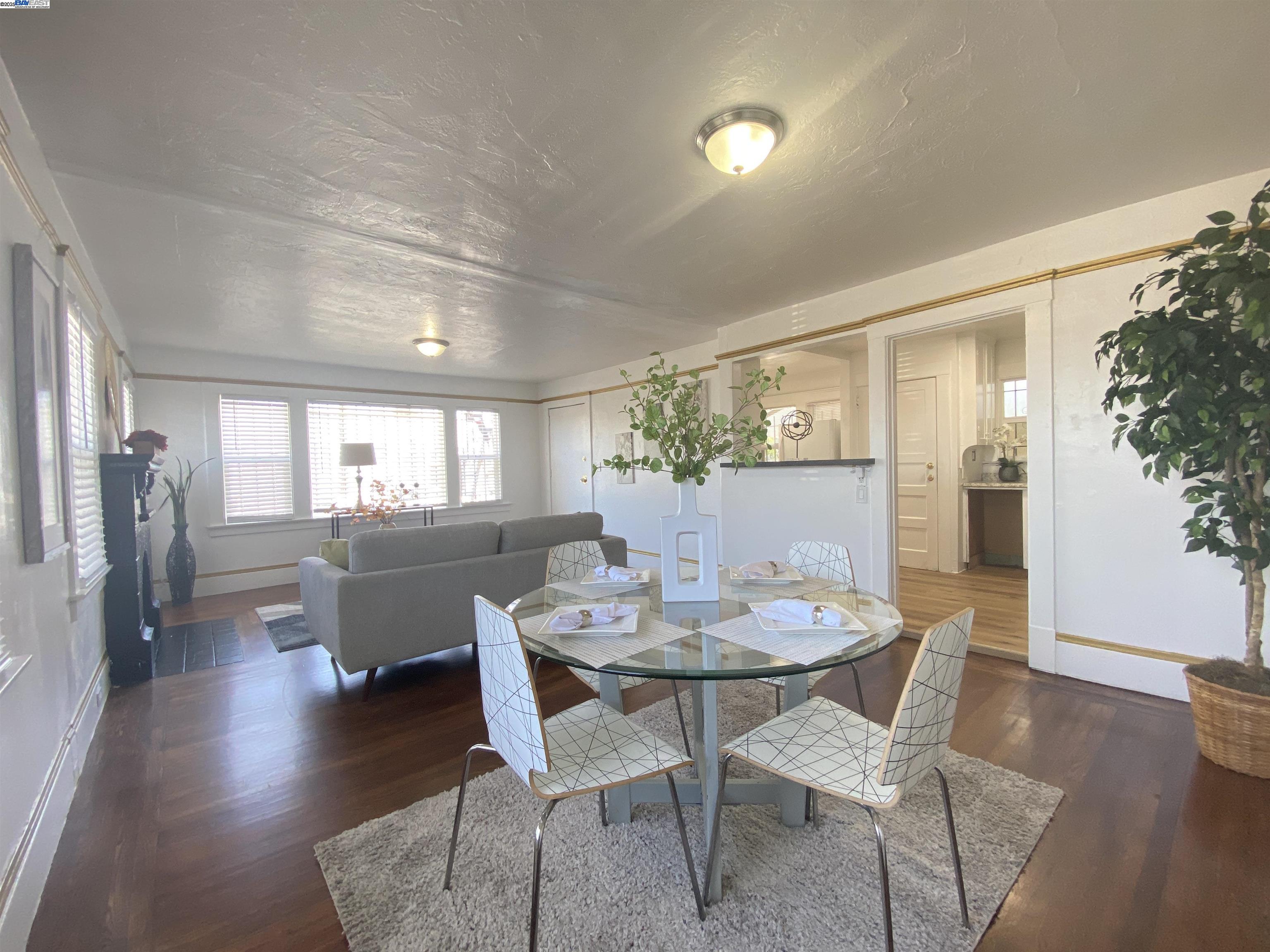 property-img