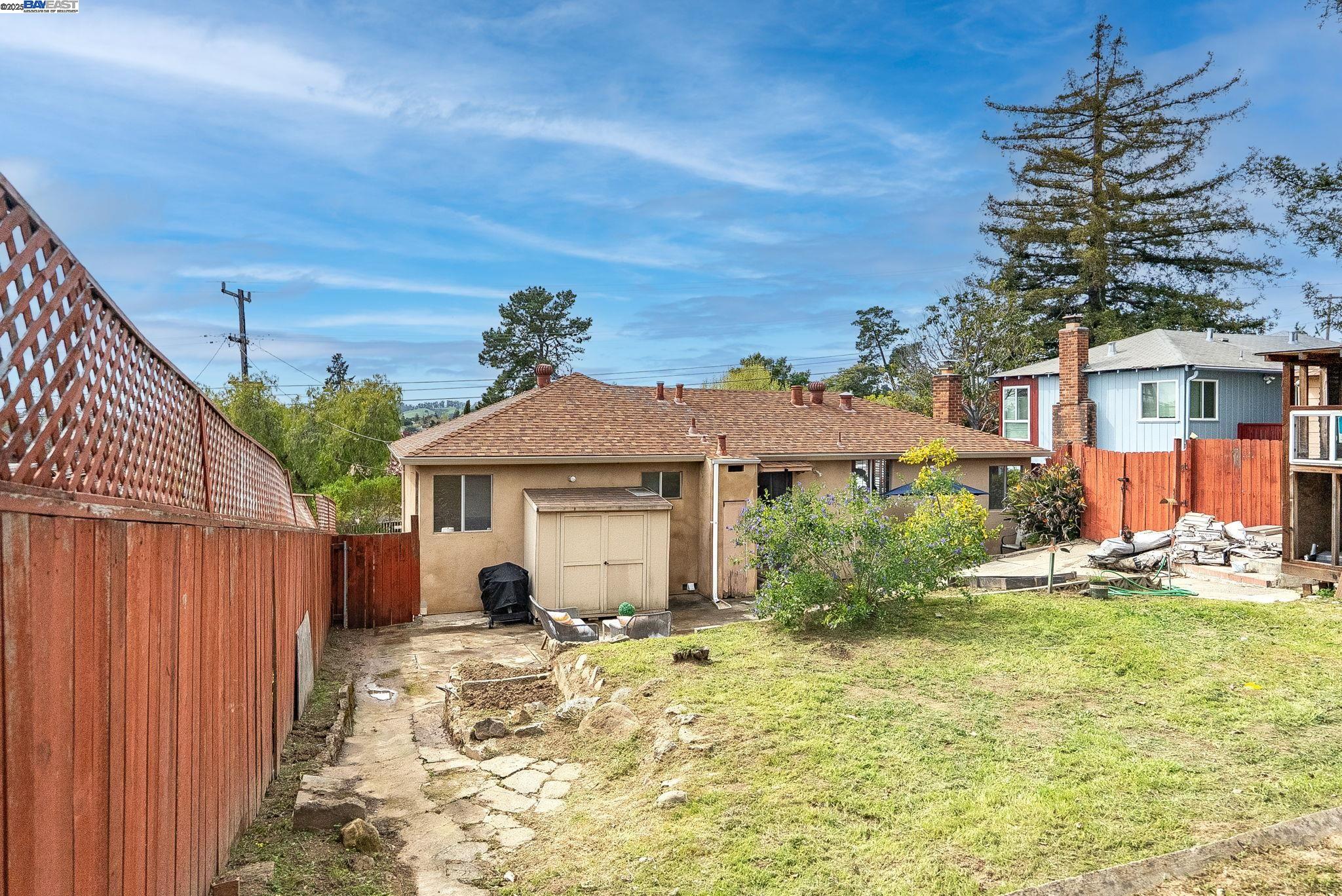 property-img