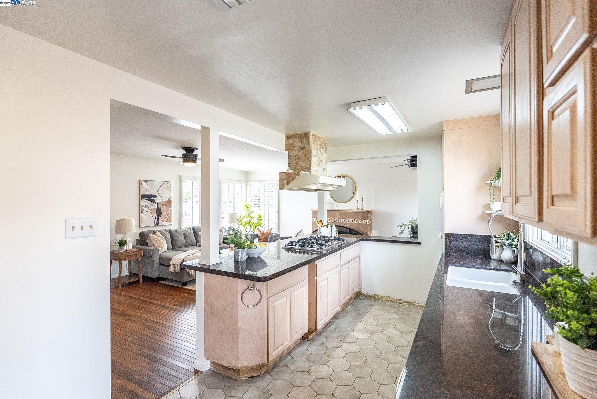 property-img