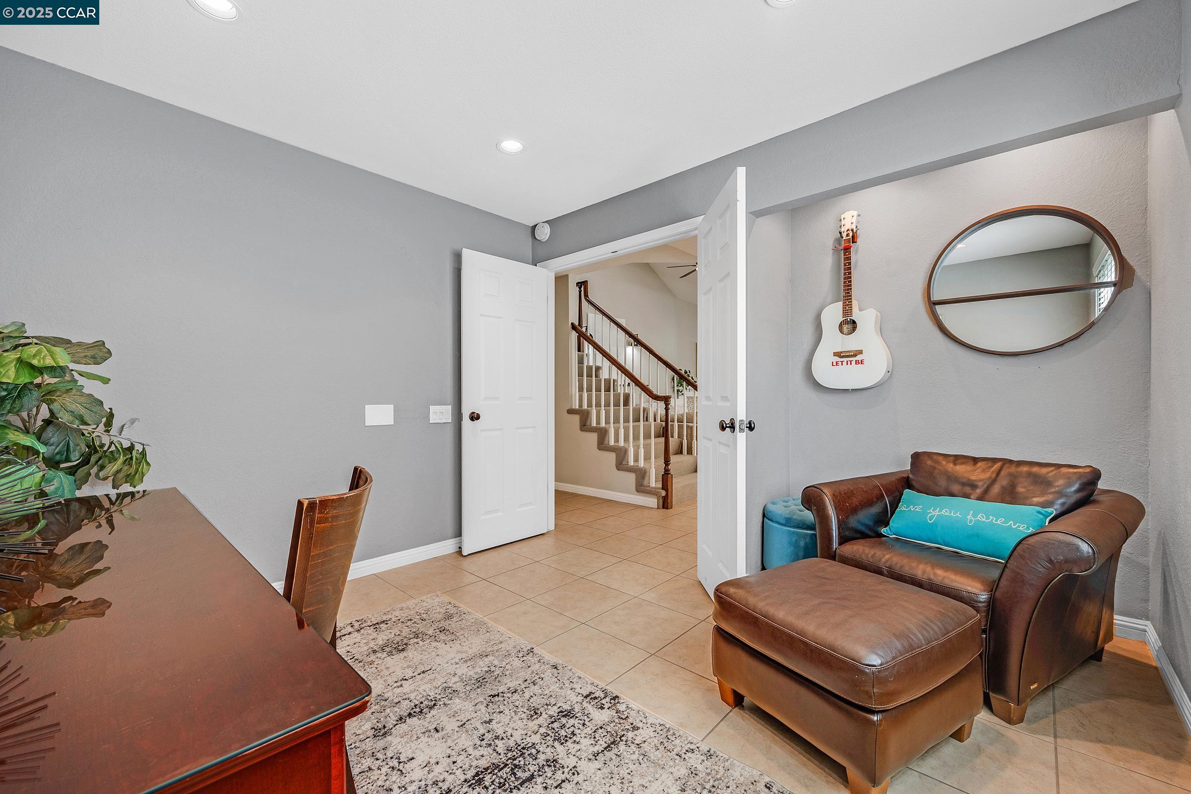 Detail Gallery Image 20 of 36 For 60 Rainbow Cir, Danville,  CA 94506 - 4 Beds | 3 Baths