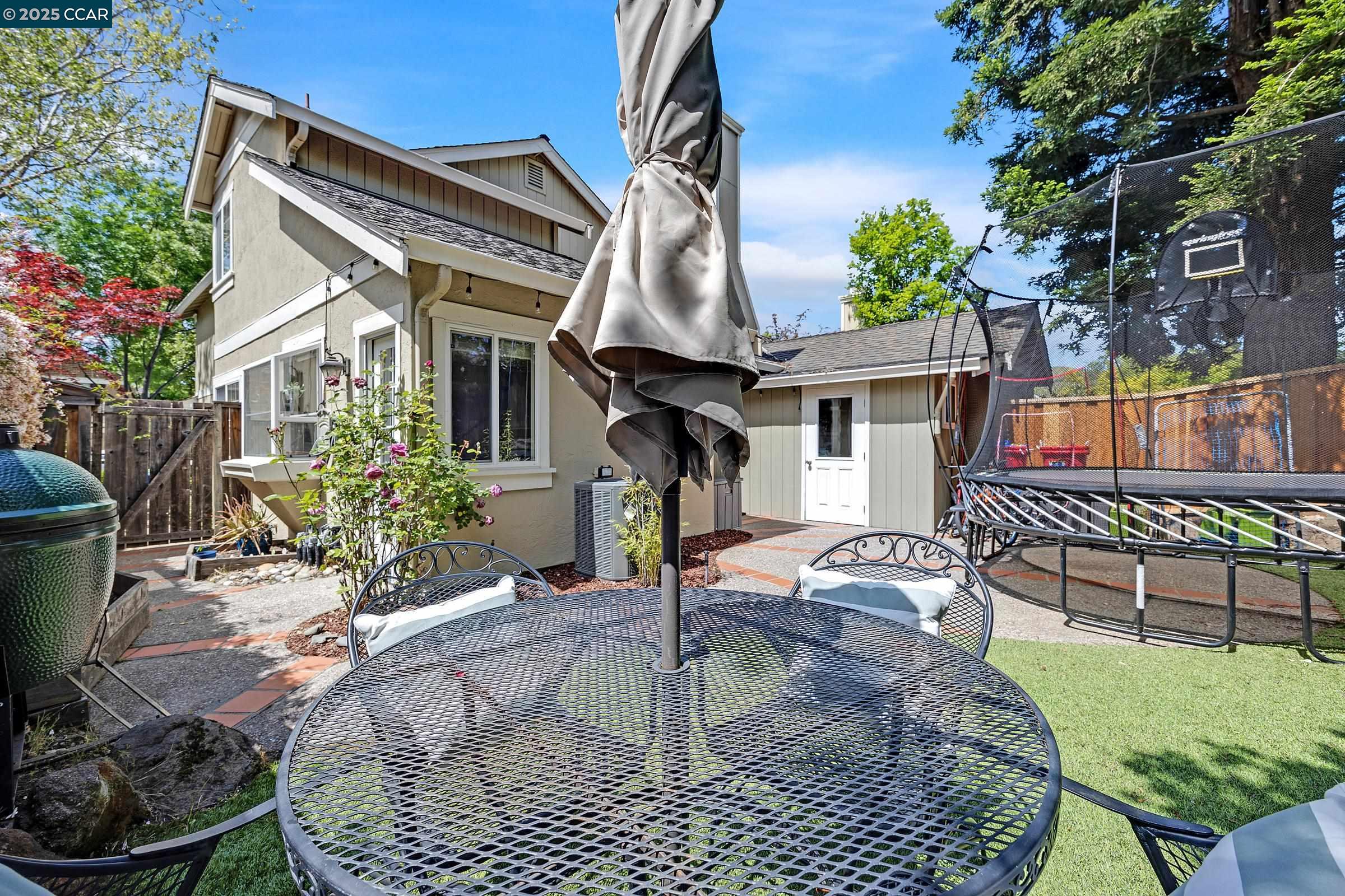 Detail Gallery Image 33 of 36 For 60 Rainbow Cir, Danville,  CA 94506 - 4 Beds | 3 Baths