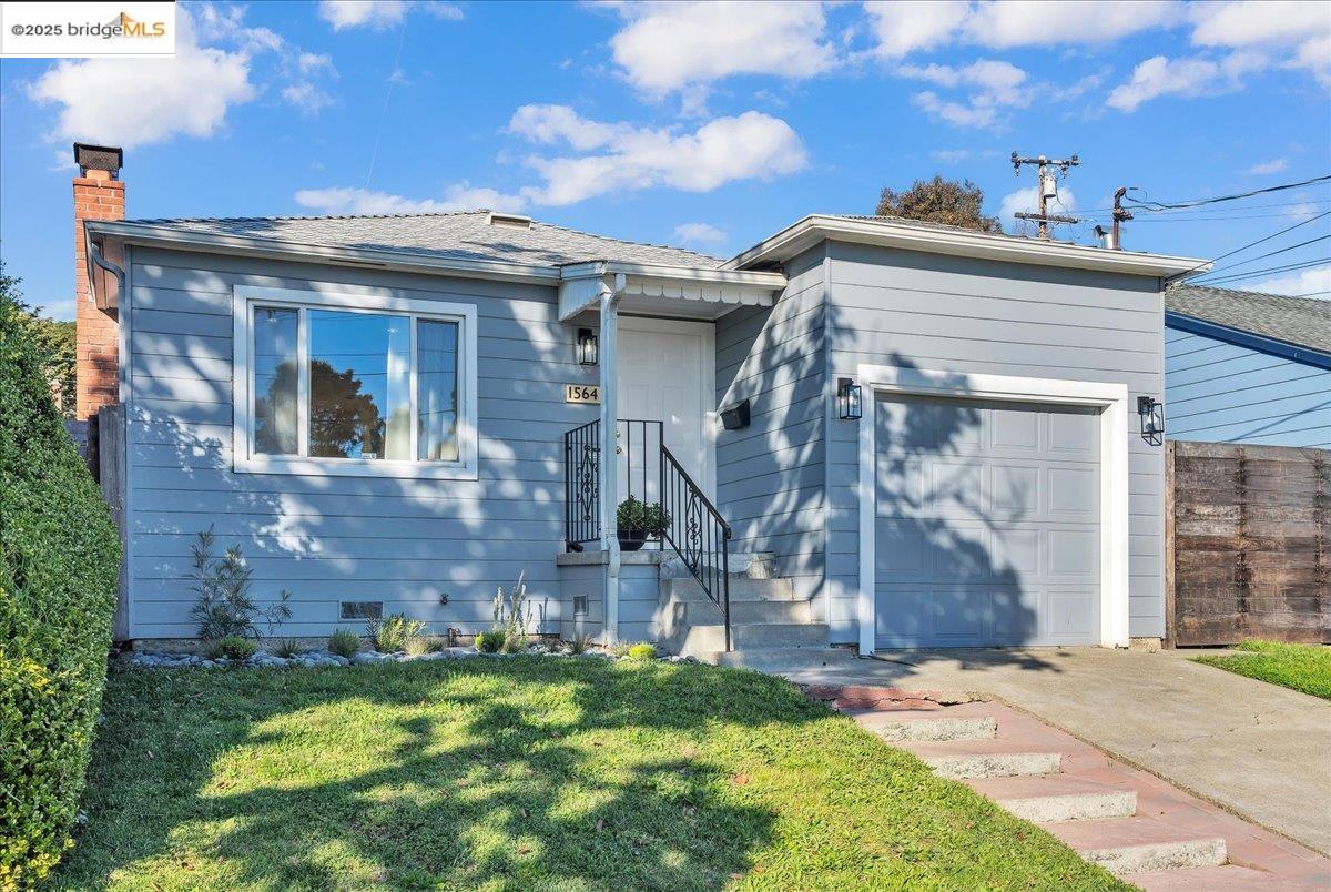Detail Gallery Image 1 of 1 For 1564 Mariposa, Richmond,  CA 94804 - 3 Beds | 1/1 Baths
