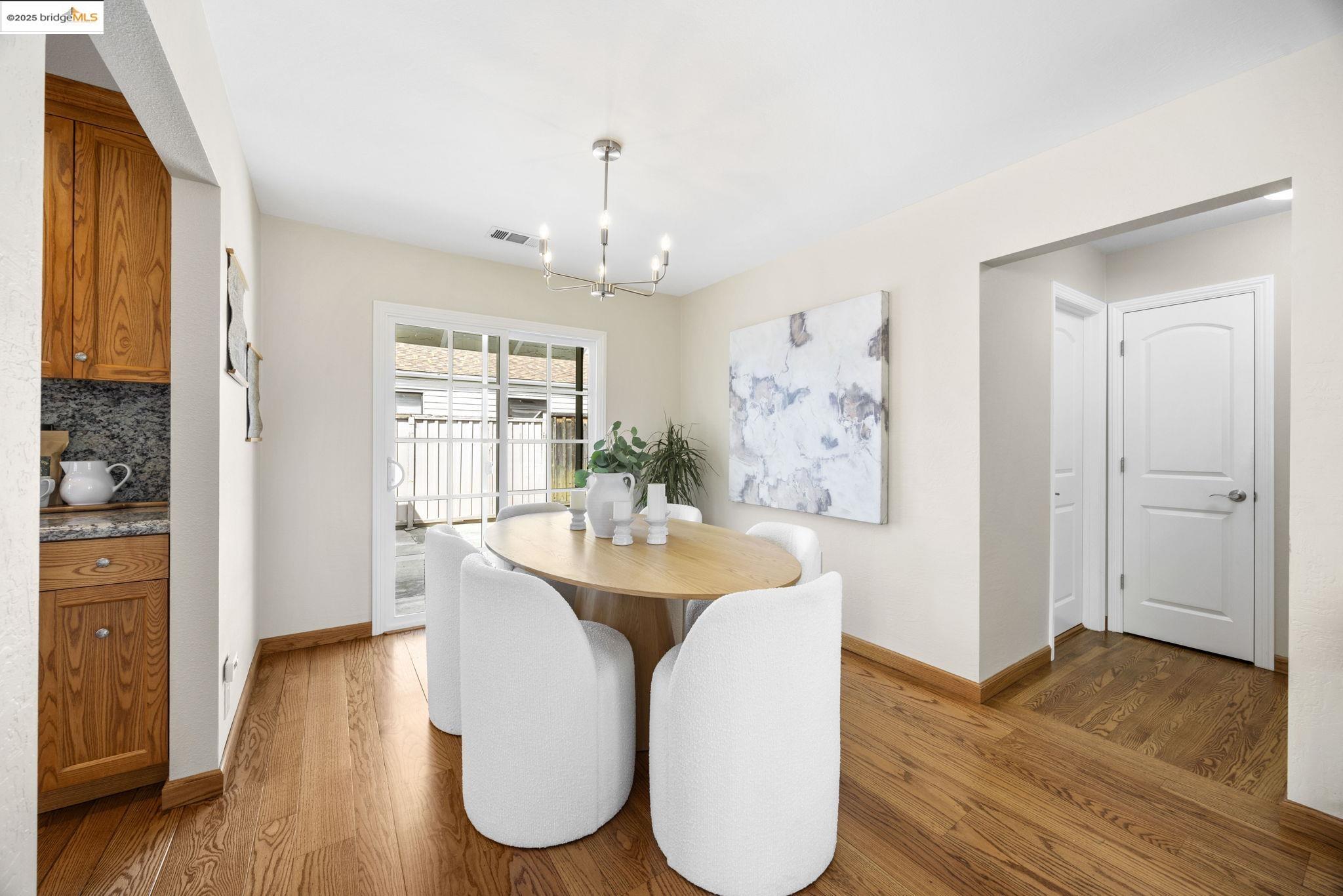 property-img