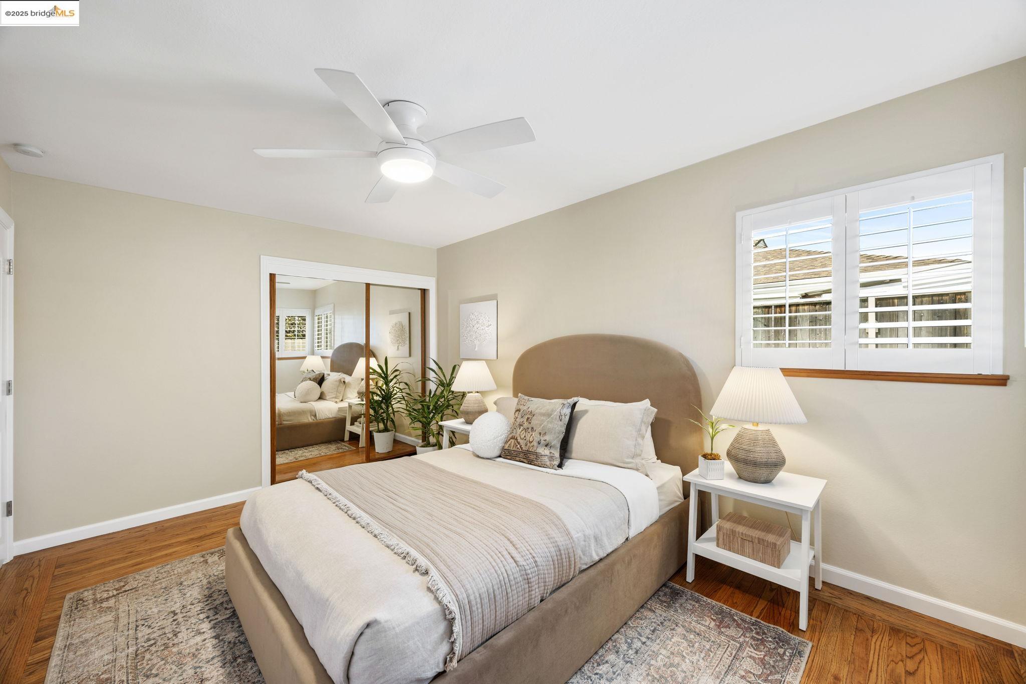property-img