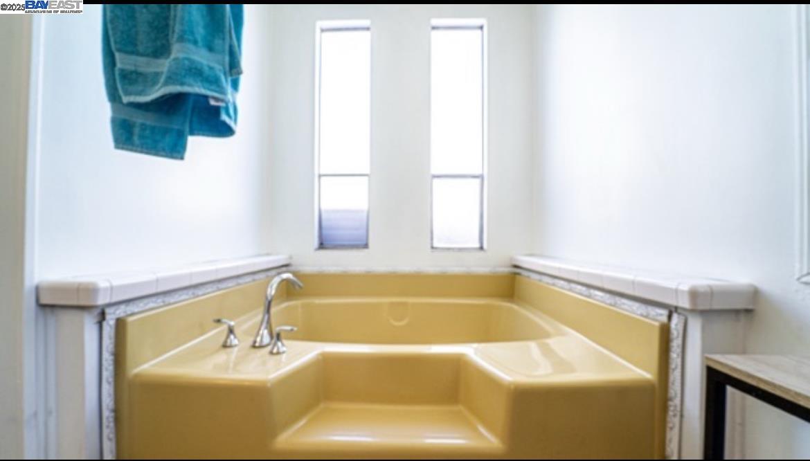 Detail Gallery Image 12 of 27 For 2151 Oakland Rd #528,  San Jose,  CA 95131 - 2 Beds | 2 Baths