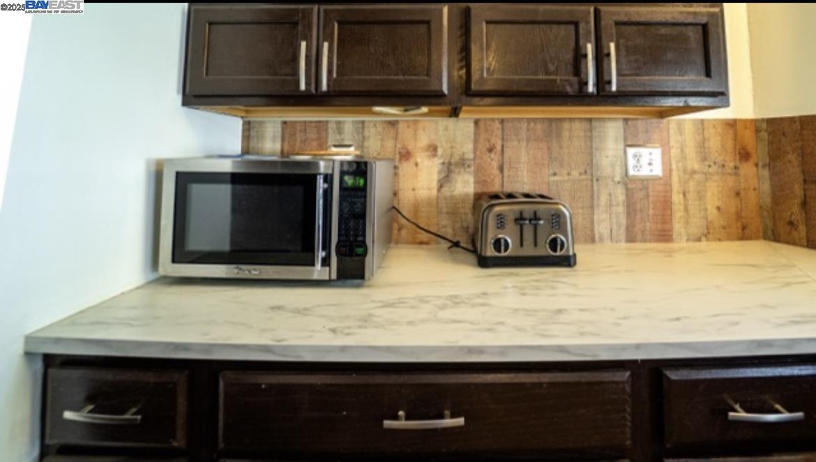 Detail Gallery Image 7 of 27 For 2151 Oakland Rd #528,  San Jose,  CA 95131 - 2 Beds | 2 Baths