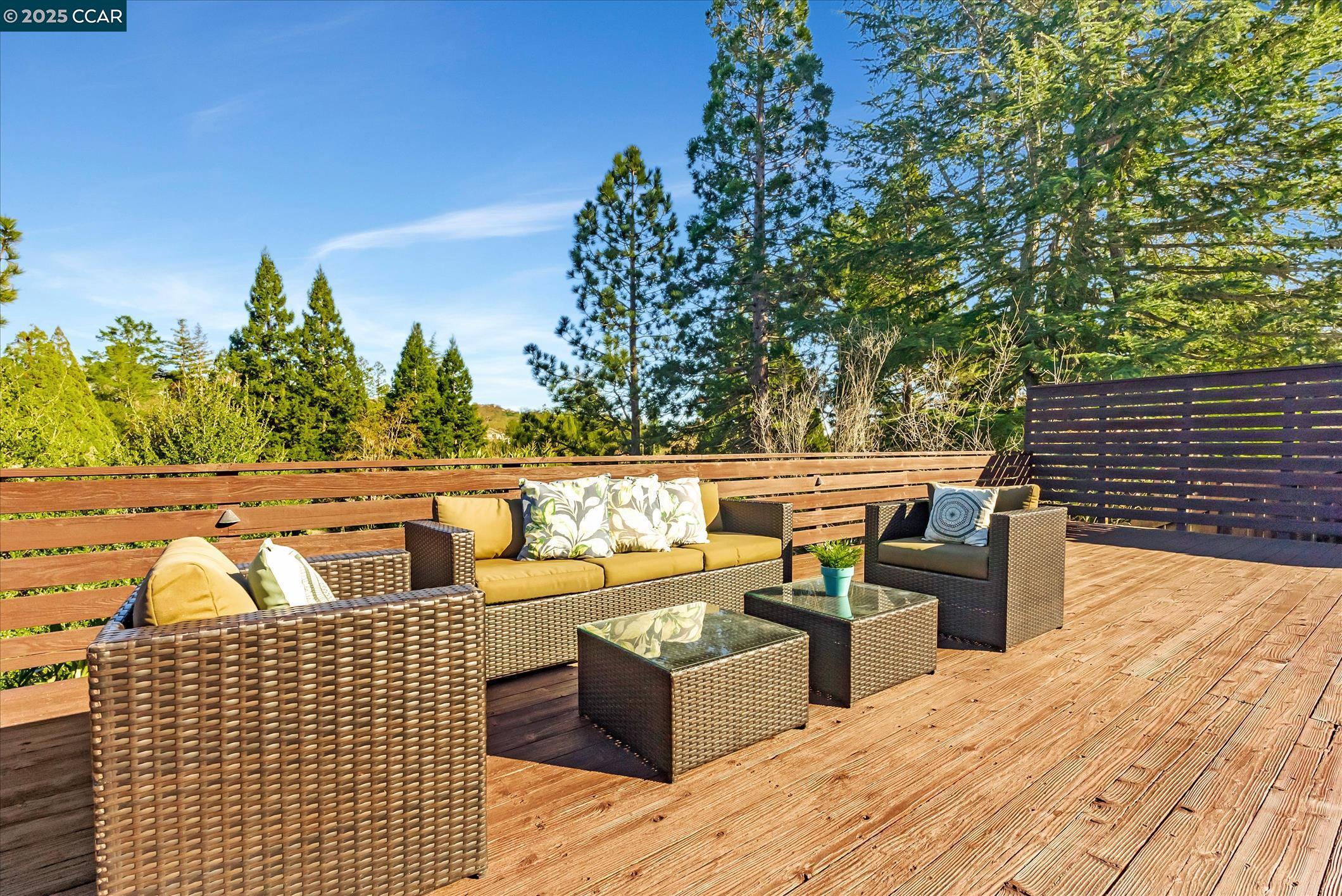 Detail Gallery Image 31 of 33 For 2626 Lariat Ln, Walnut Creek,  CA 94596 - 4 Beds | 2 Baths