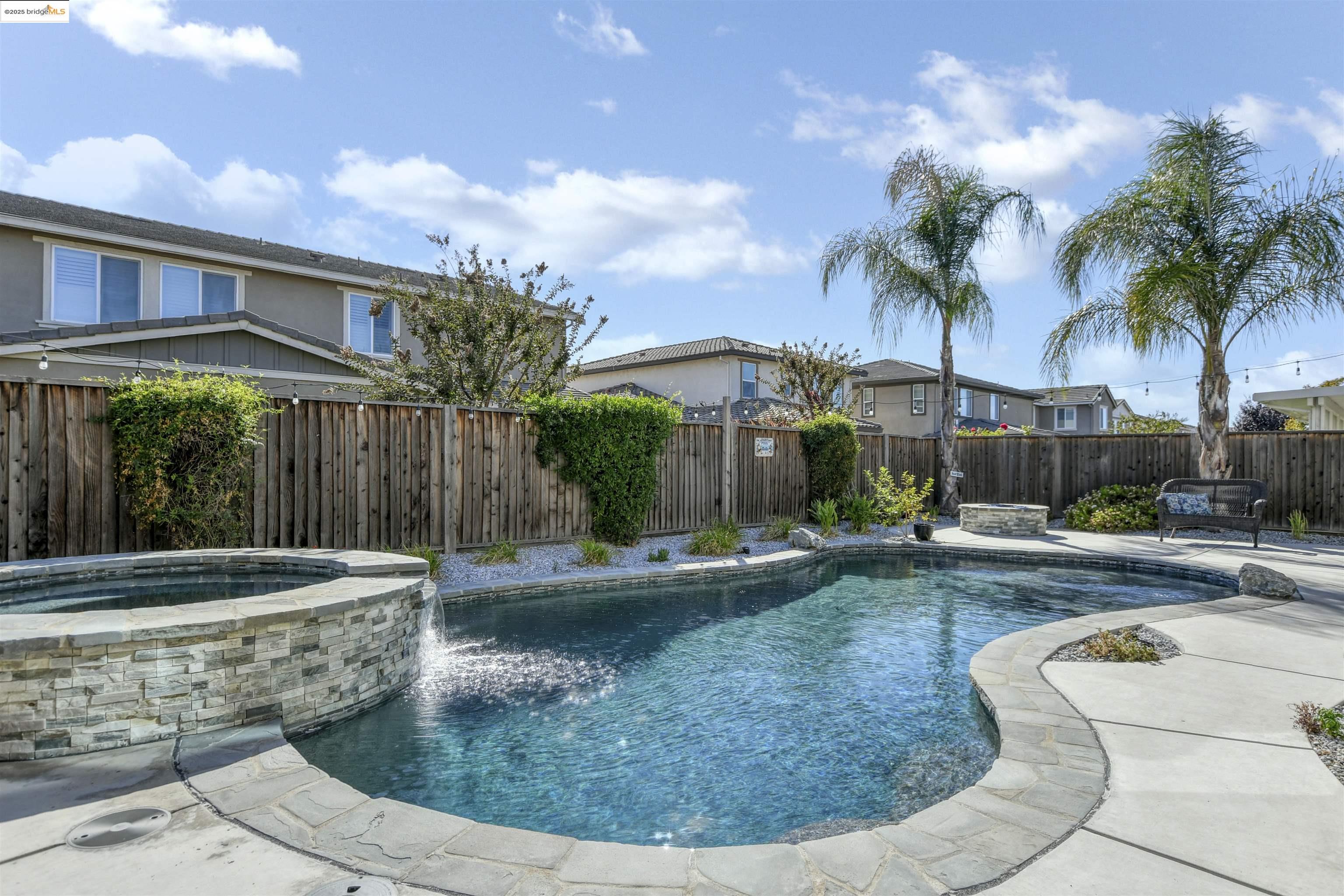 Detail Gallery Image 1 of 46 For 847 Dunmore St, Oakley,  CA 94561-2858 - 4 Beds | 3 Baths