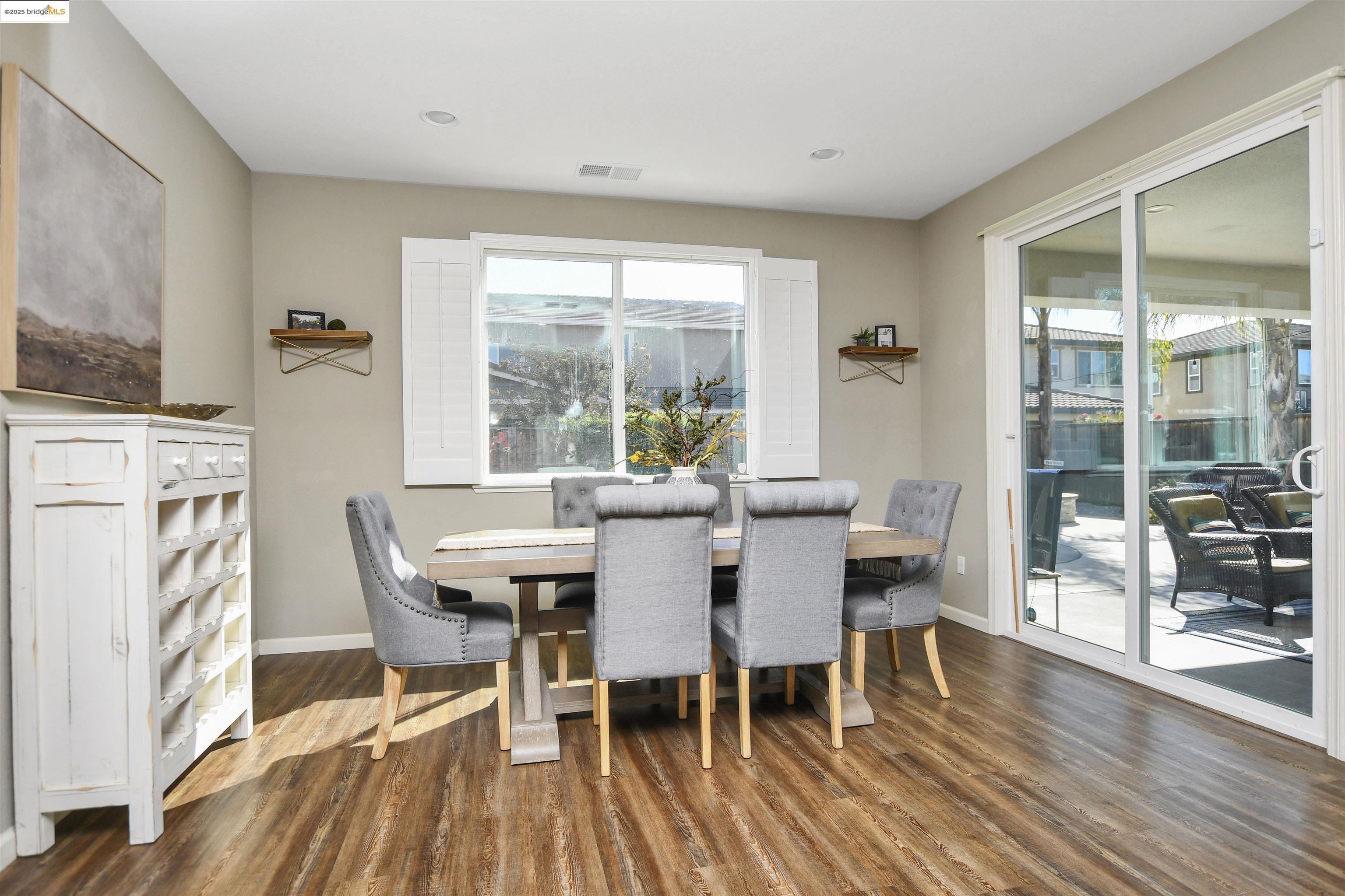 Detail Gallery Image 19 of 46 For 847 Dunmore St, Oakley,  CA 94561-2858 - 4 Beds | 3 Baths