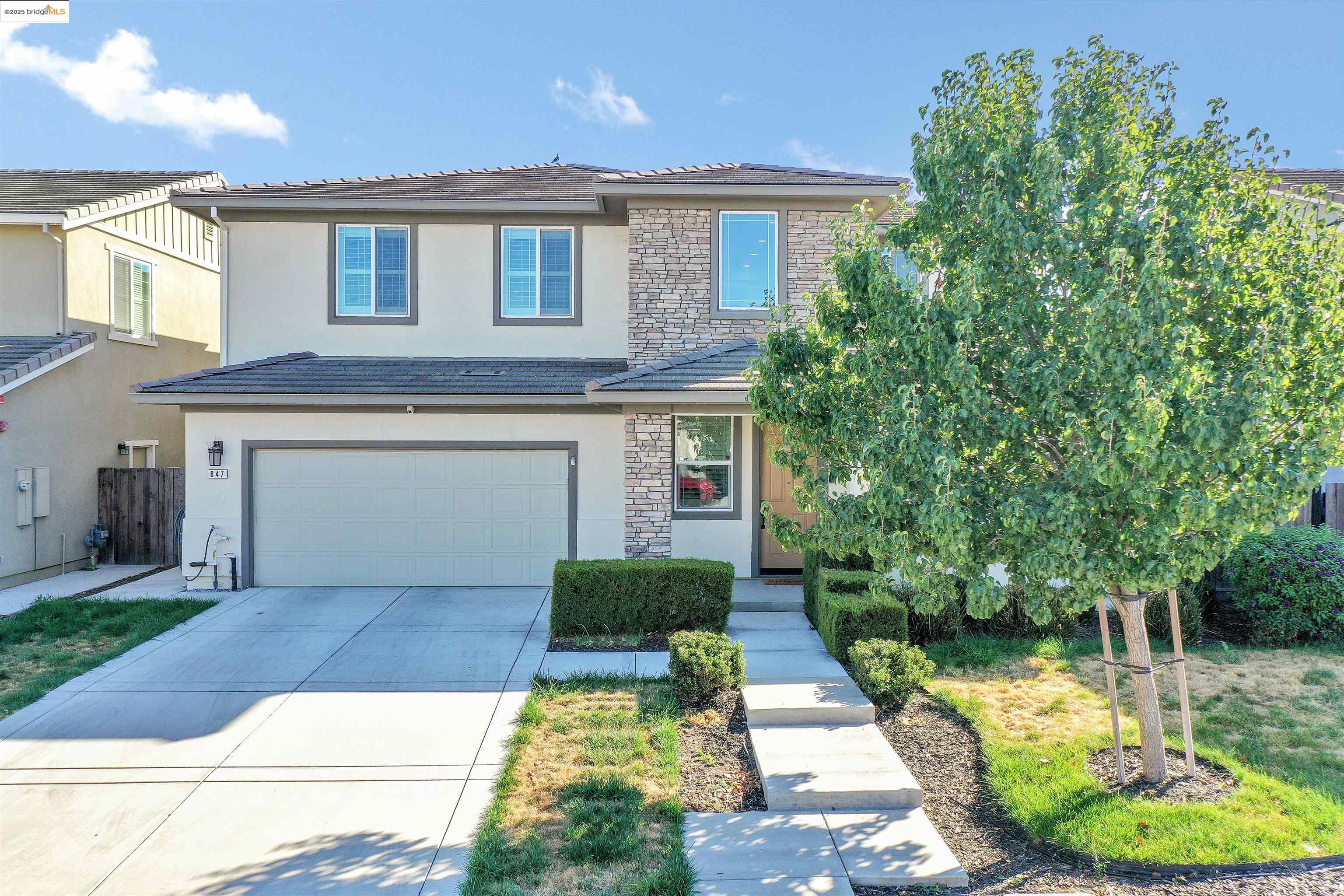 Detail Gallery Image 3 of 46 For 847 Dunmore St, Oakley,  CA 94561-2858 - 4 Beds | 3 Baths