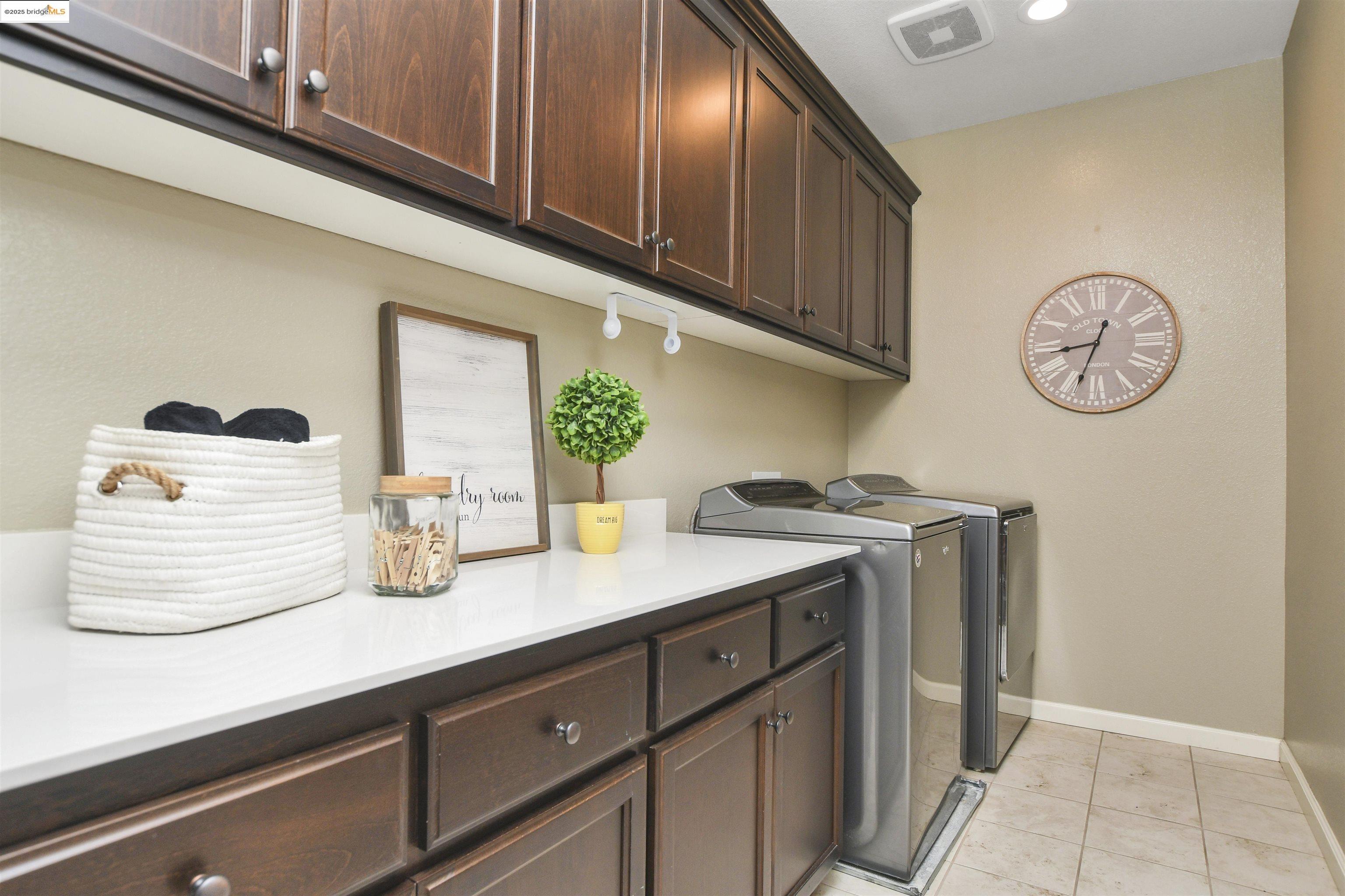Detail Gallery Image 28 of 46 For 847 Dunmore St, Oakley,  CA 94561-2858 - 4 Beds | 3 Baths