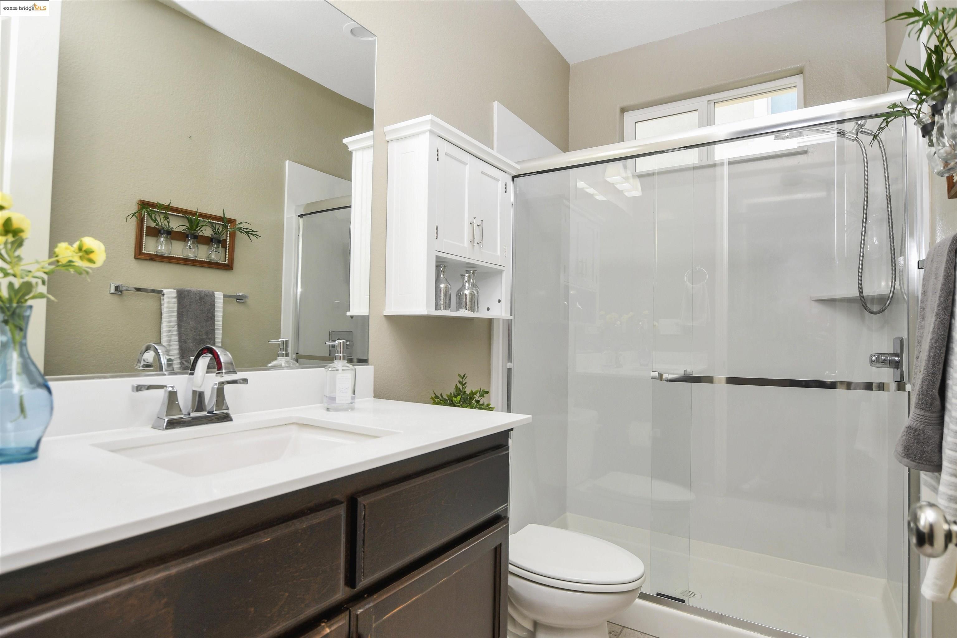 Detail Gallery Image 8 of 46 For 847 Dunmore St, Oakley,  CA 94561-2858 - 4 Beds | 3 Baths
