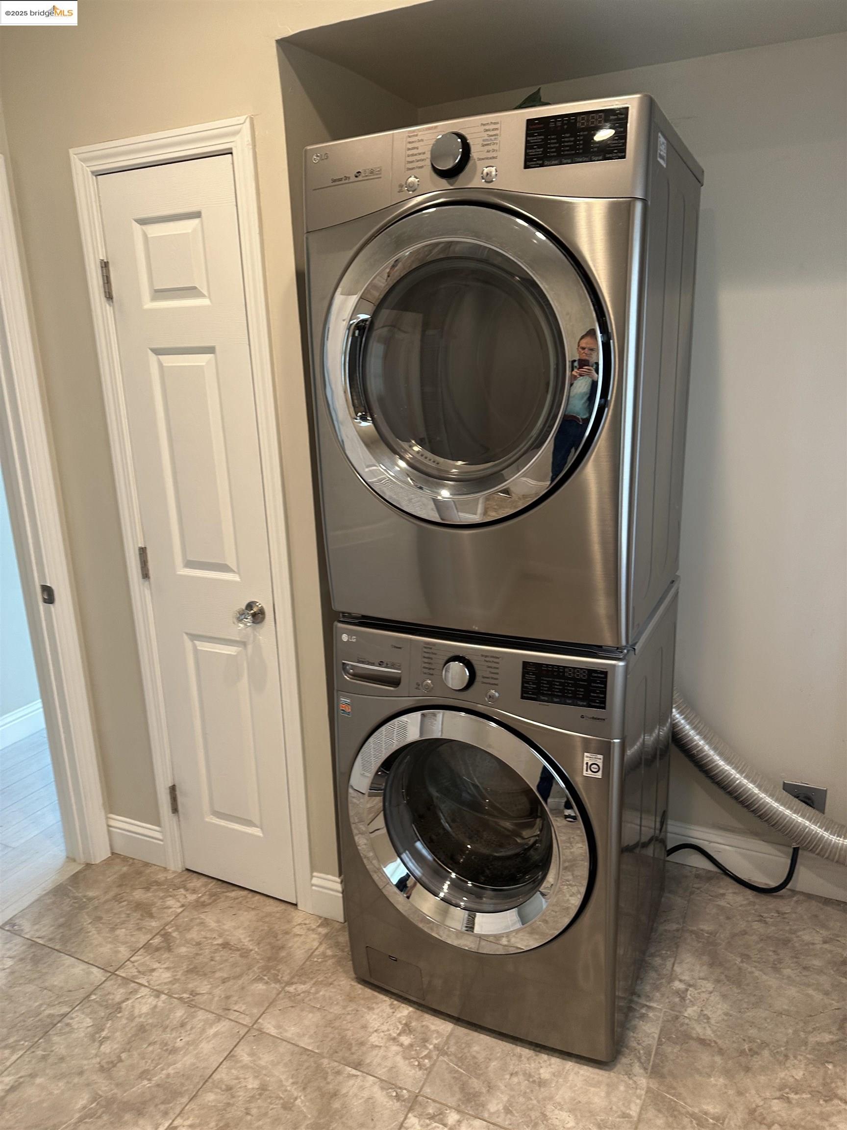 22550 Hidden Holllow, Groveland, California 95321, 2 Bedrooms Bedrooms, 5 Rooms Rooms,2 BathroomsBathrooms,Residential Lease,For Rent,22550 Hidden Holllow,41092515