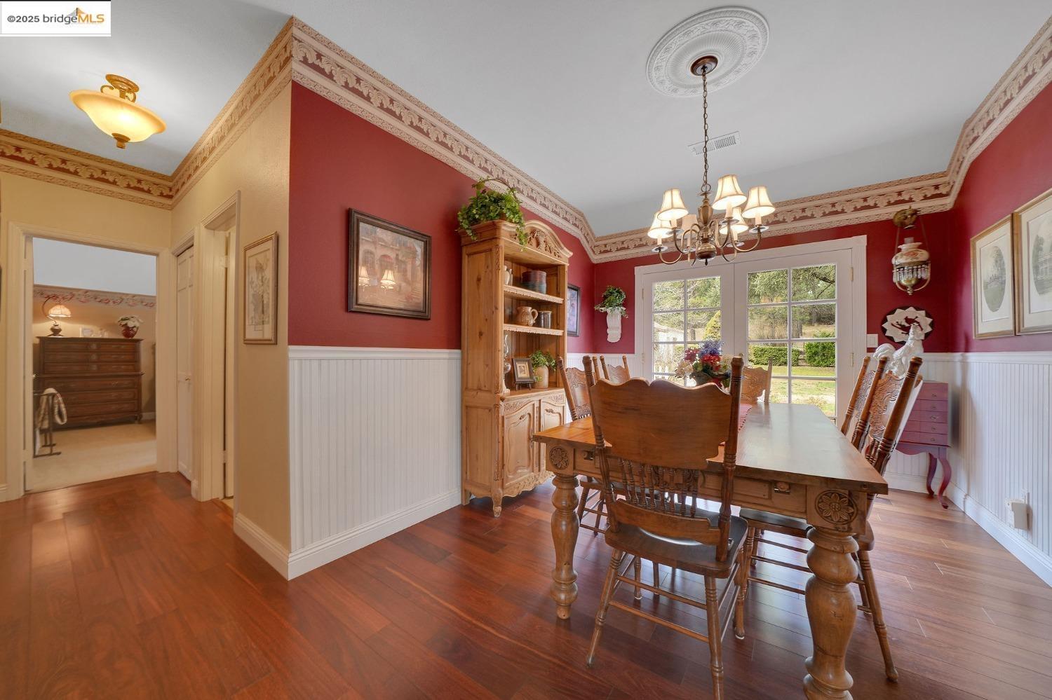 Detail Gallery Image 20 of 60 For 4048 Independence Road 1, Mokelumne Hill,  CA 95245-9763 - 5 Beds | 4 Baths