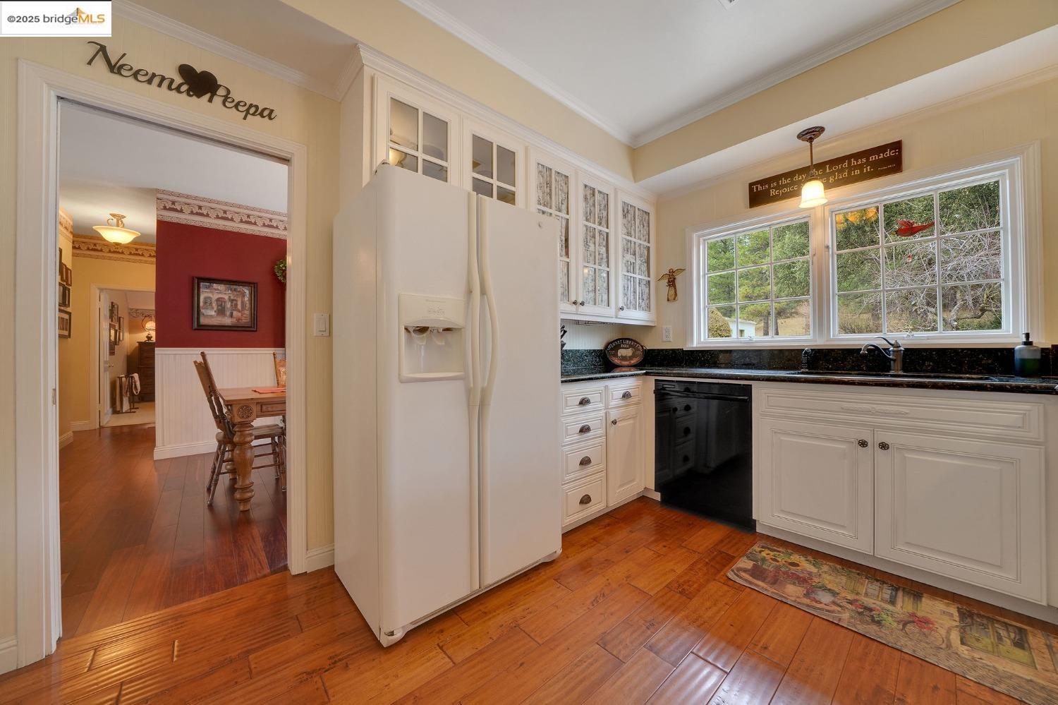 Detail Gallery Image 22 of 60 For 4048 Independence Road 1, Mokelumne Hill,  CA 95245-9763 - 5 Beds | 4 Baths