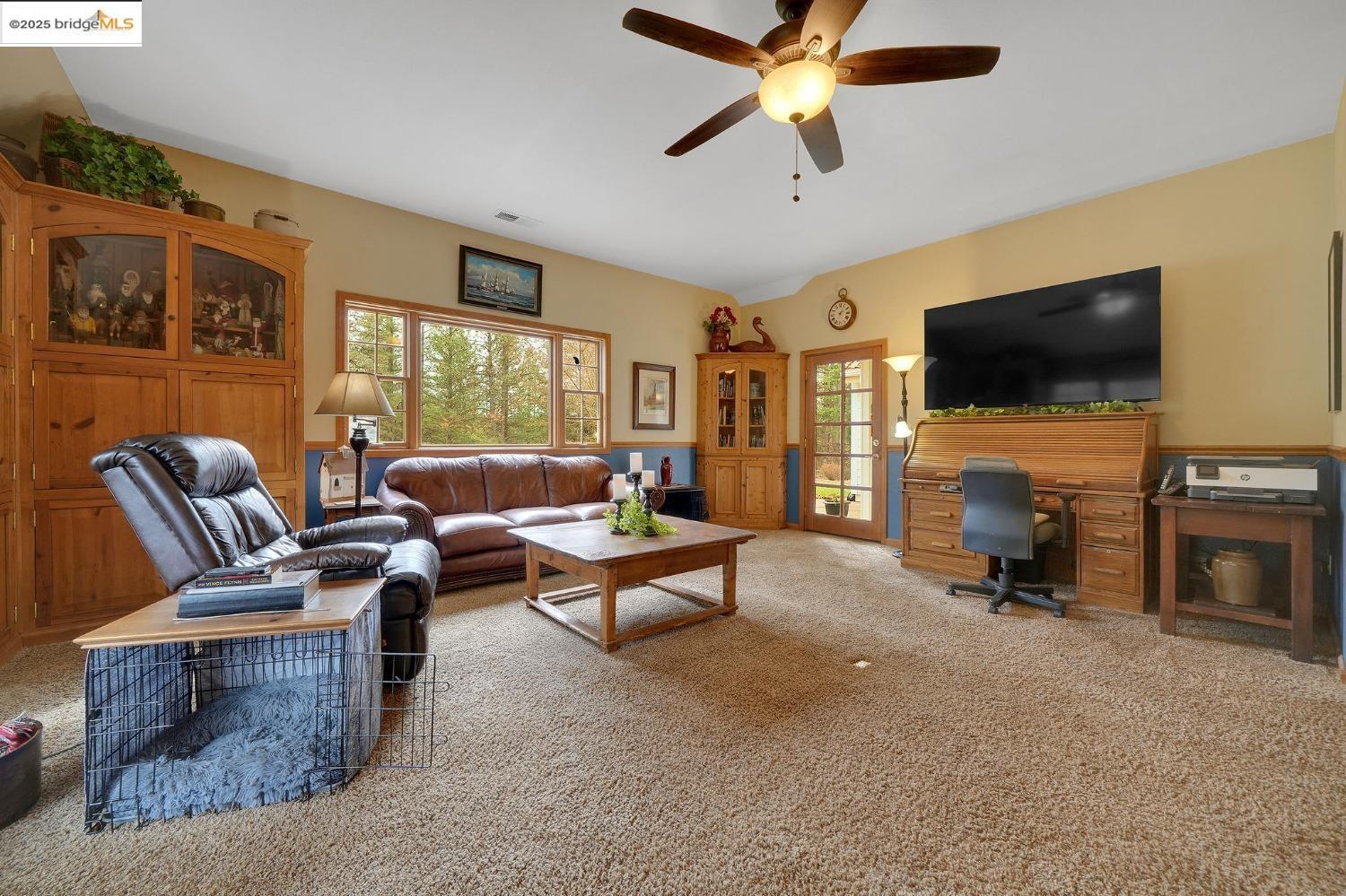 Detail Gallery Image 32 of 60 For 4048 Independence Road 1, Mokelumne Hill,  CA 95245-9763 - 5 Beds | 4 Baths