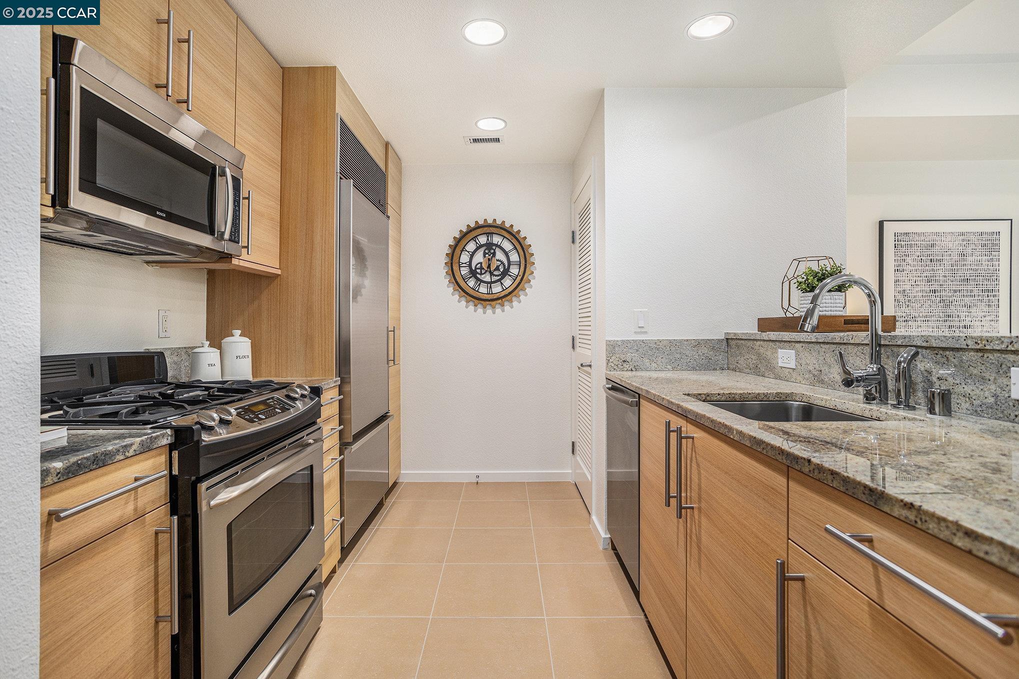 Photo #10: 41092521 Listing: Photo #10