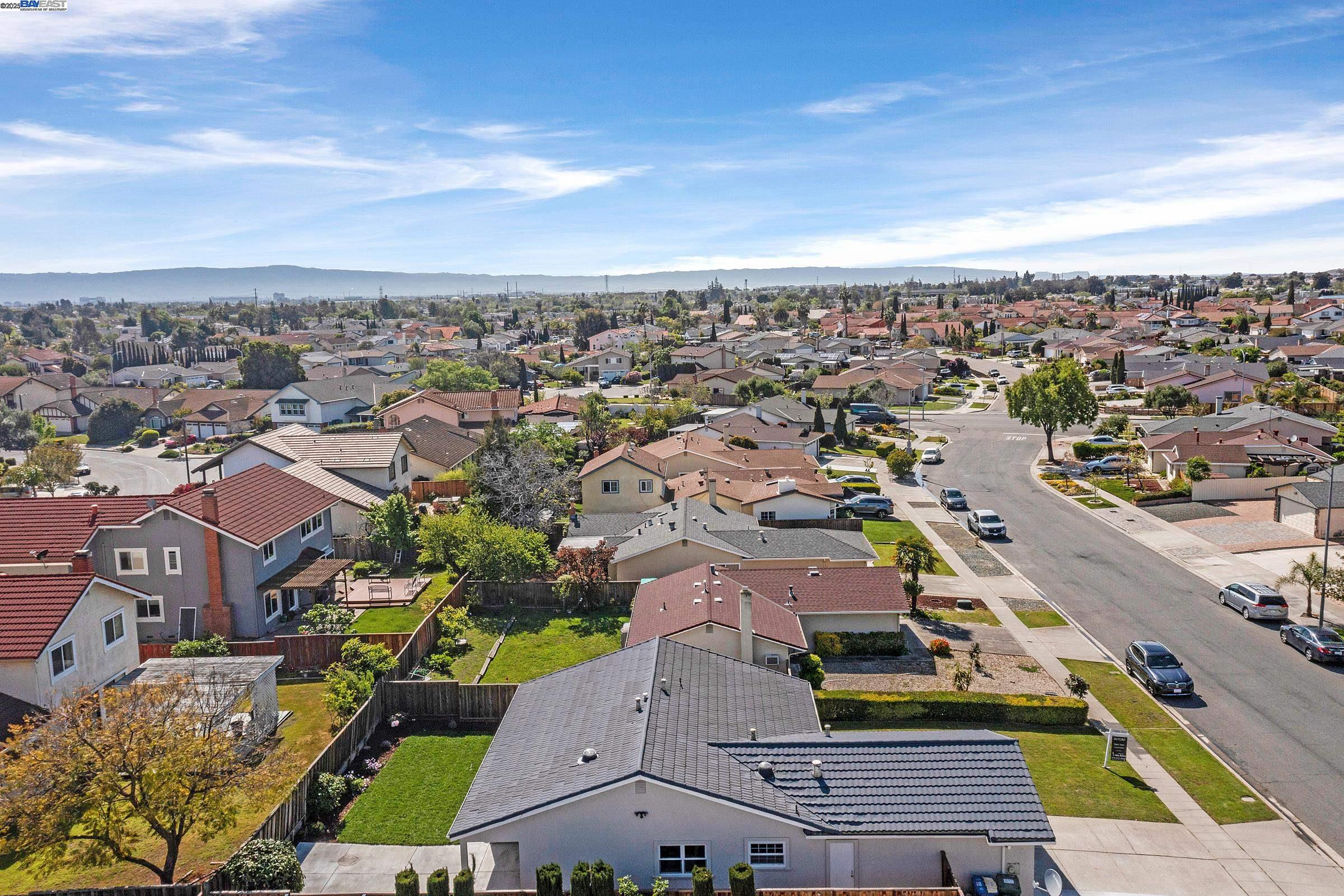 Detail Gallery Image 11 of 54 For 574 Tramway Dr, Milpitas,  CA 95035 - 3 Beds | 2 Baths